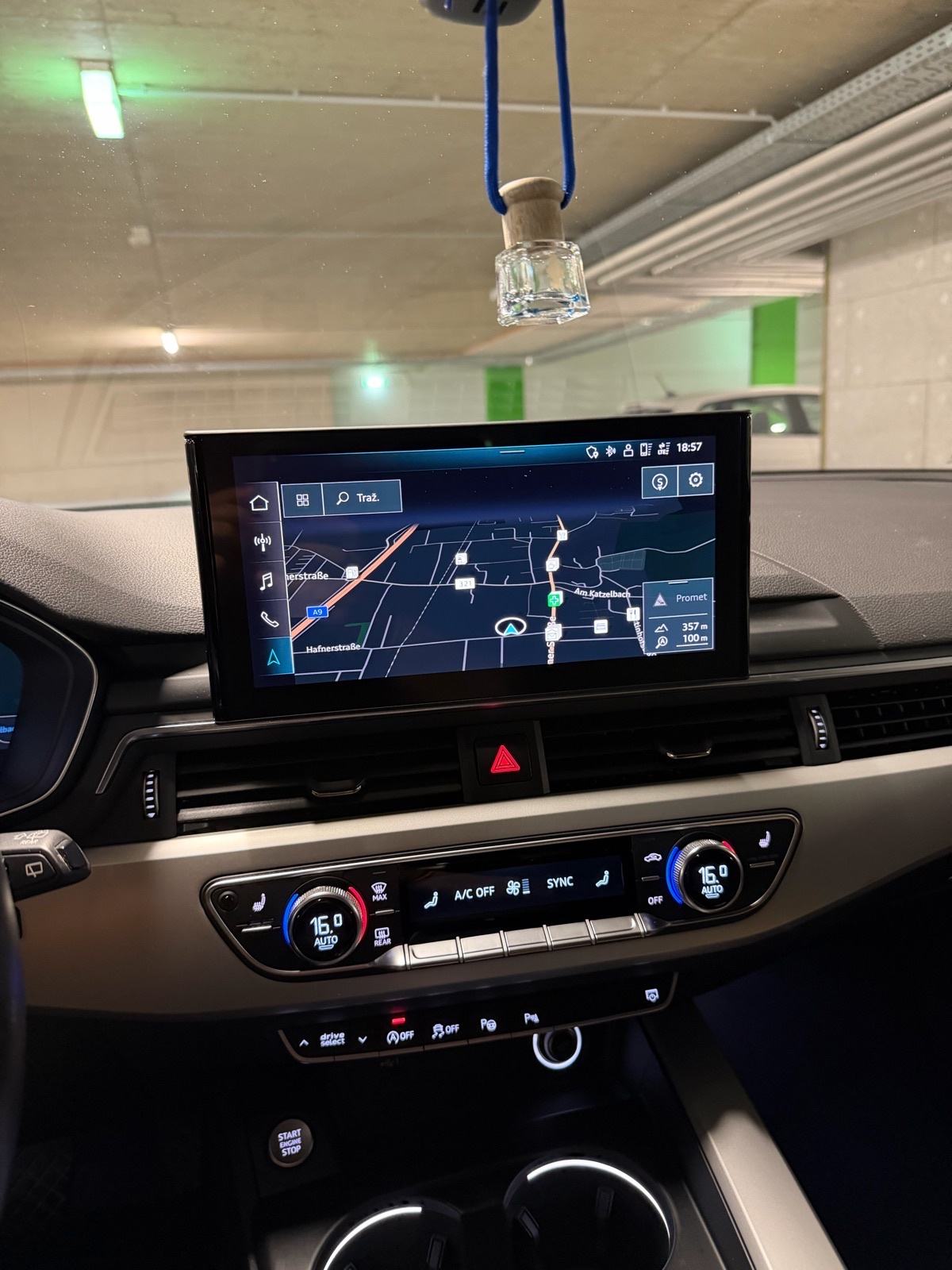 Audi A4 avant, 40TDI,360kamera,Matrix,CarPlay, fotografija 8