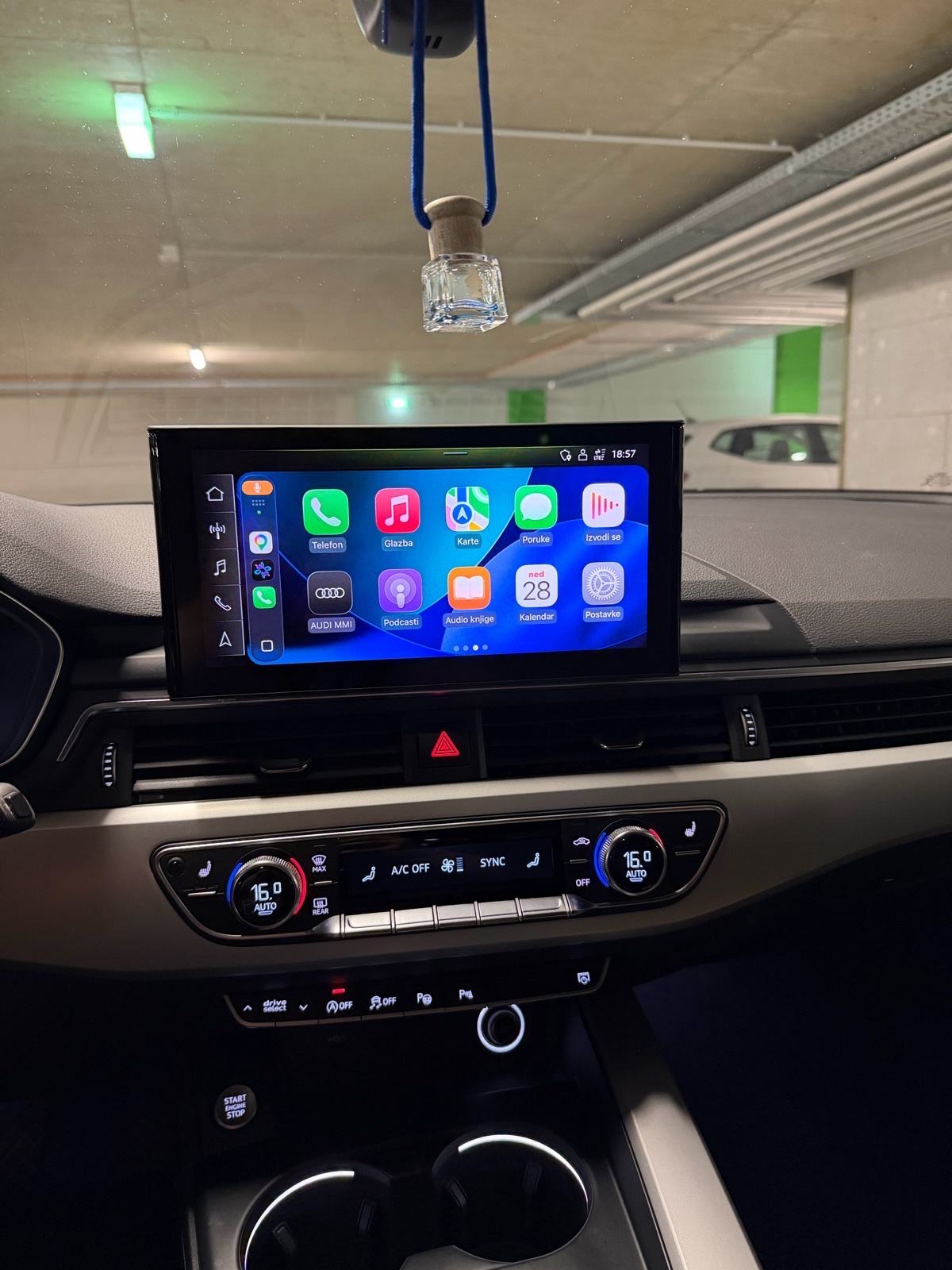 Audi A4 avant, 40TDI,360kamera,Matrix,CarPlay, fotografija 9