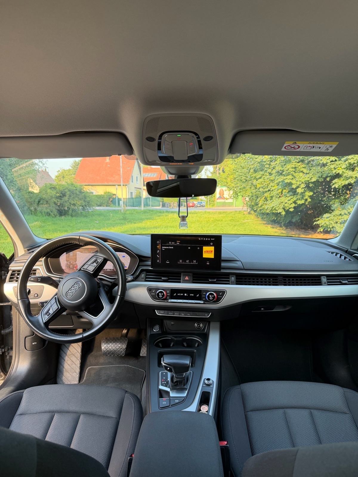Audi A4 avant, 40TDI,360kamera,Matrix,CarPlay, fotografija 17