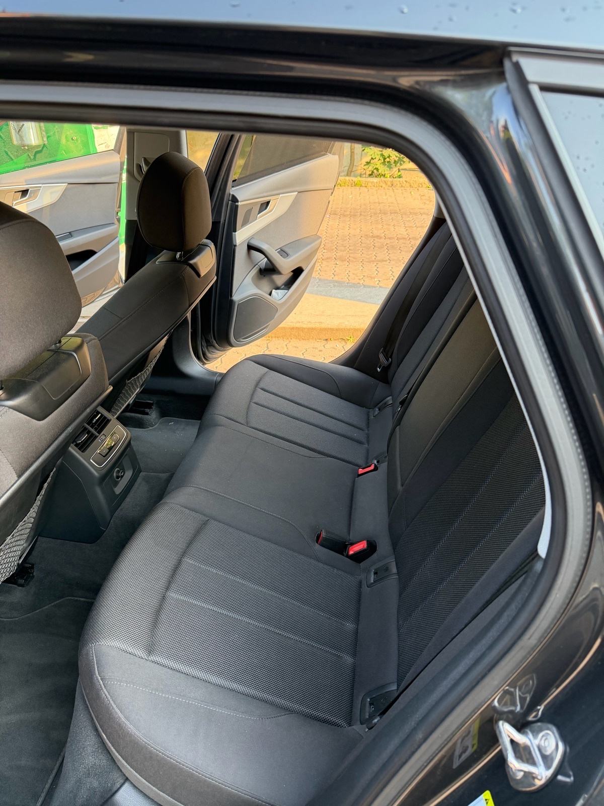 Audi A4 avant, 40TDI,360kamera,Matrix,CarPlay, fotografija 18
