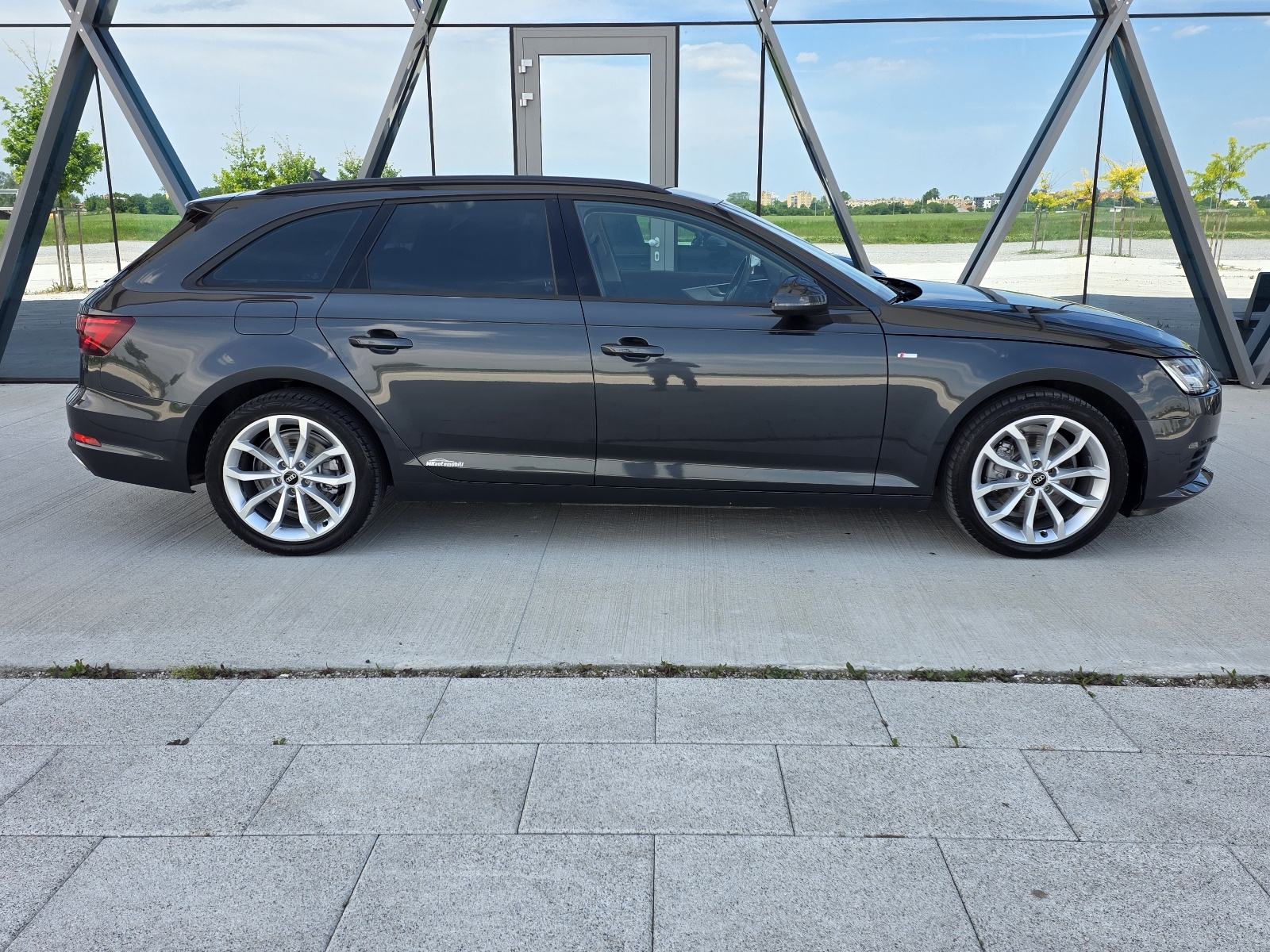 Audi A4 Avant ALU,NAVI,FUL LED, fotografija 7