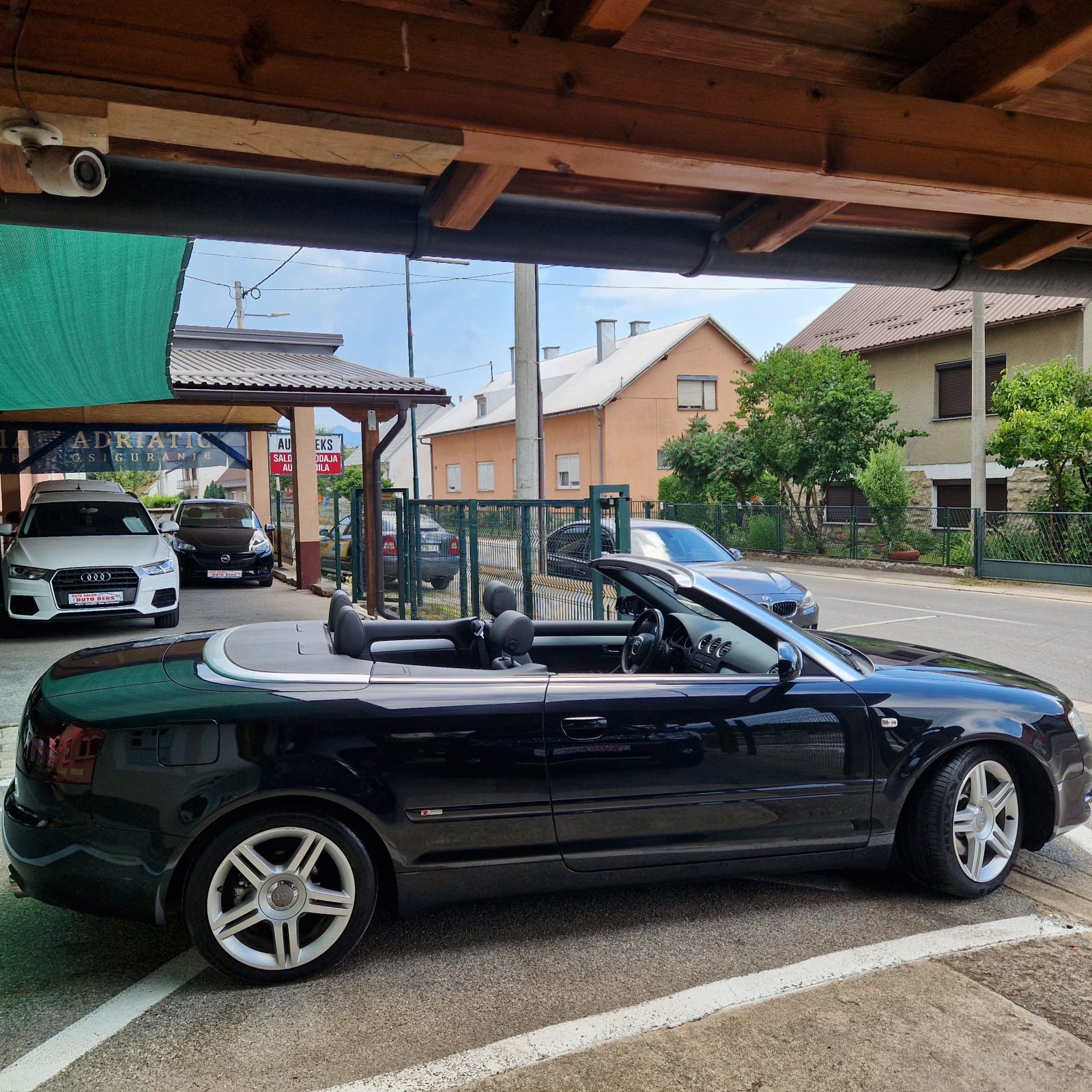 AUDI A4 CABRIO 1,8 T AUTOMATIK,PLAĆENO SVE DO REGISTRACIJE., fotografija 7