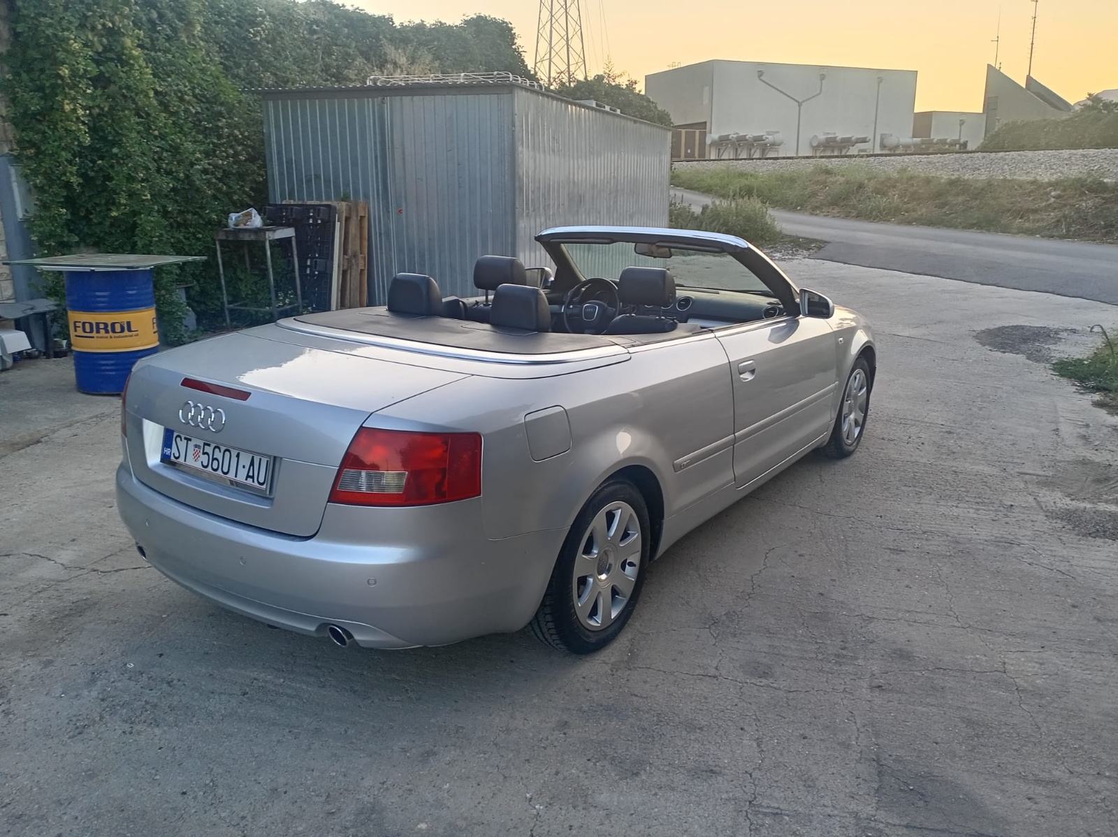 Audi A4 Cabrio 1,8 T automatik Reg5mj 2027, fotografija 7