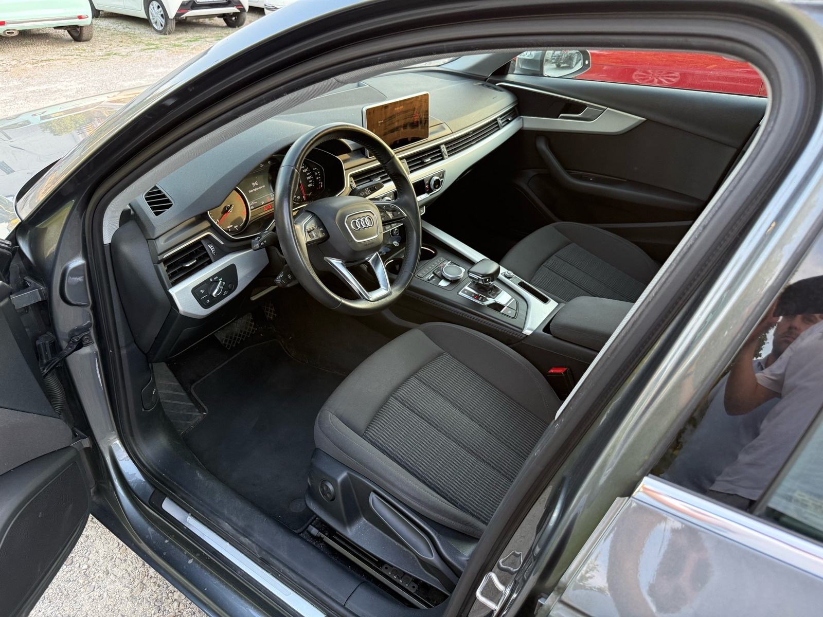 Audi A4 DESIGN 35 TDI AUTOMATIK-LED-NAVI-ALU-REG 05/27, fotografija 11