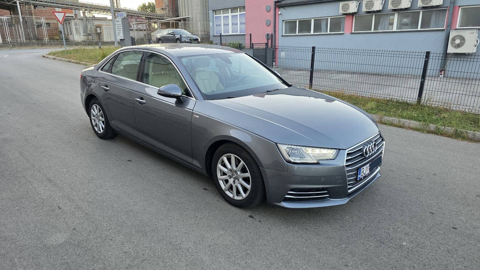 Audi A4 Design Style 2.0 TDI S-tronic REG04/2027., fotografija 1