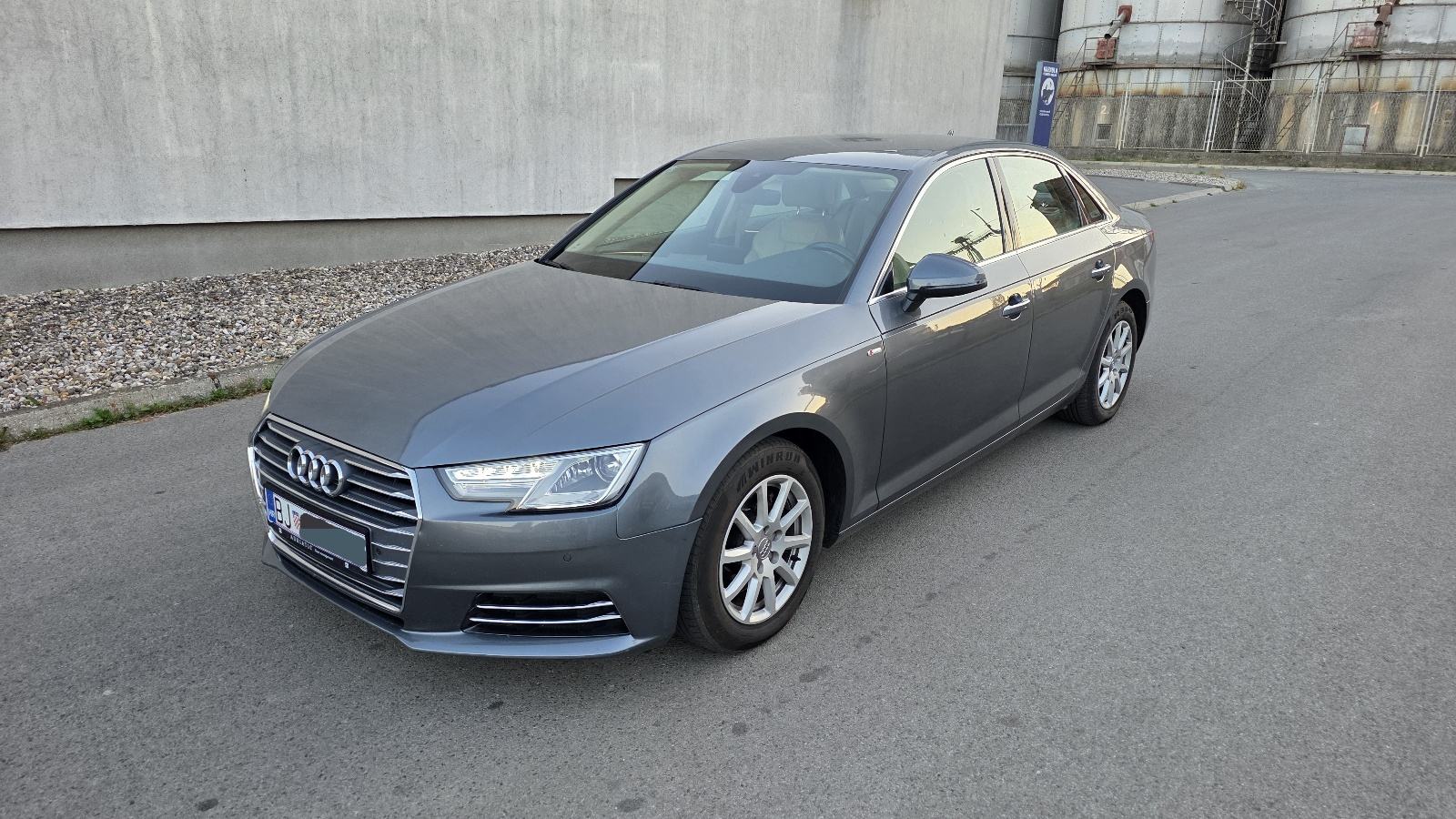Audi A4 Design Style 2.0 TDI S-tronic REG04/2027., fotografija 2