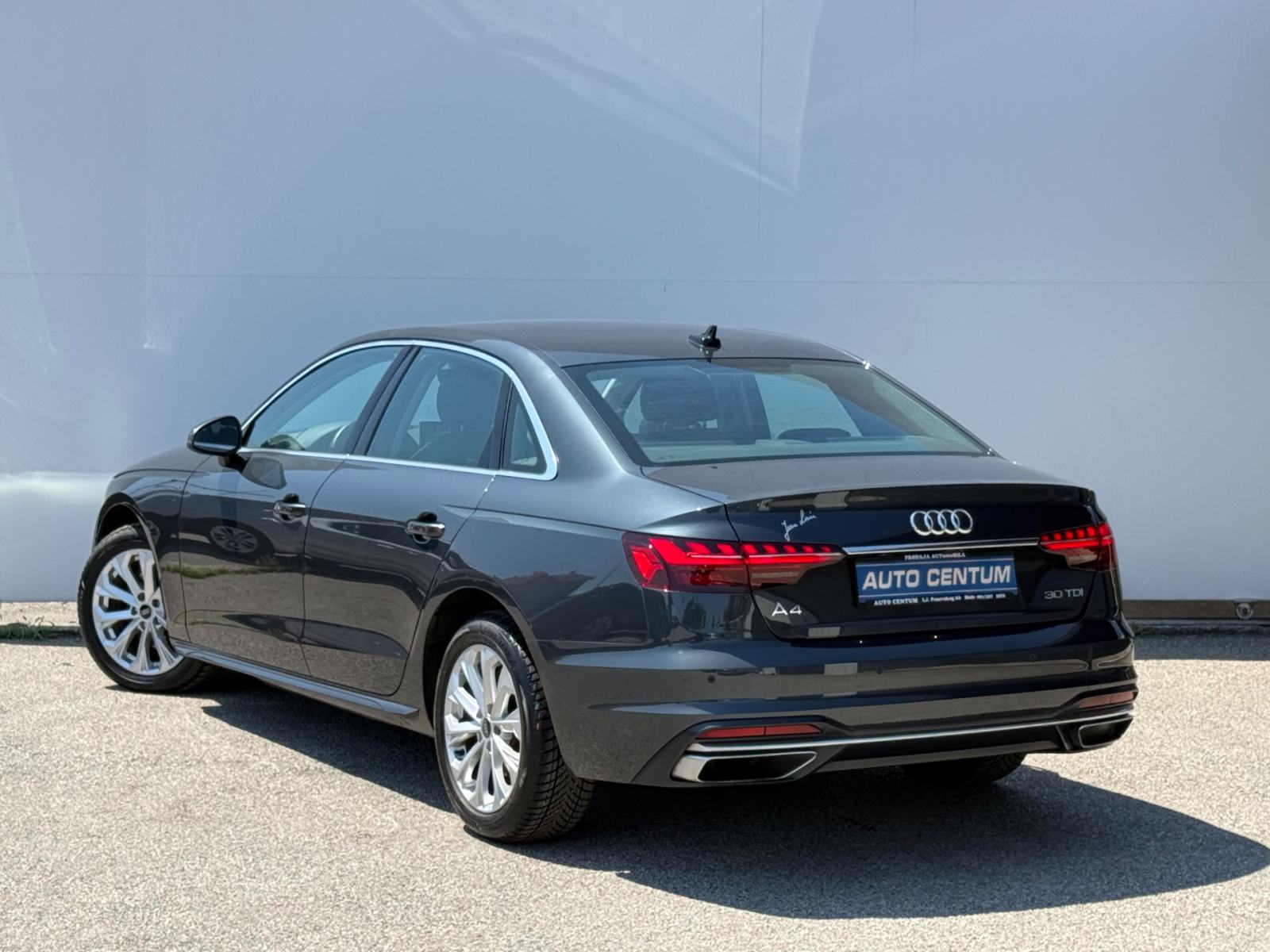 Audi A4 Limousine 30 TDI 136 S tronic Business Line, fotografija 4