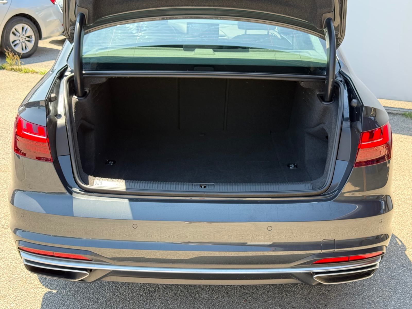 Audi A4 Limousine 30 TDI 136 S tronic Business Line, fotografija 16