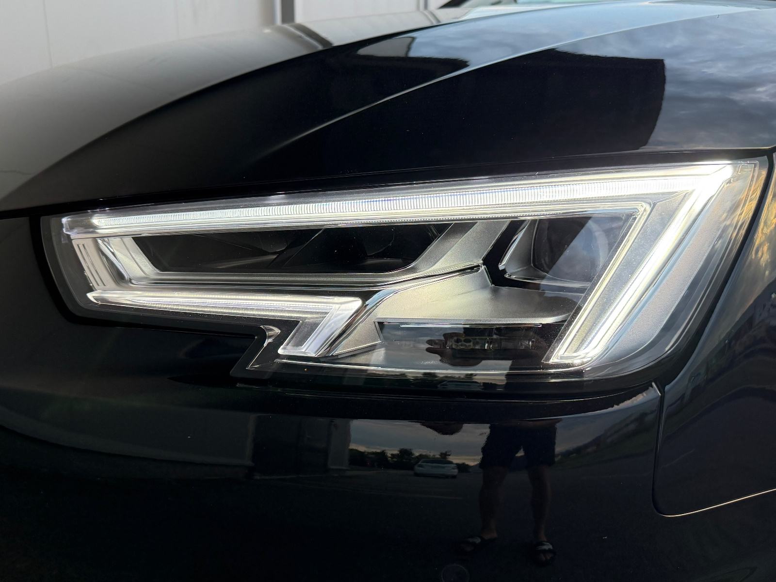 AUDI A4 35 TDI☆S LINE☆AUTOMATIK☆ALU 18☆LED☆AMBIENT LIGHT☆1.VL.☆HR AUTO, fotografija 9