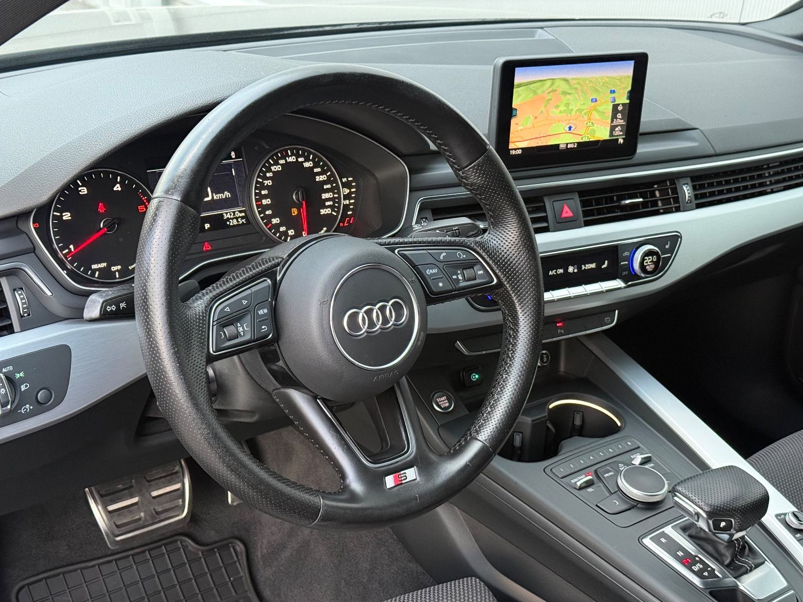 AUDI A4 35 TDI☆S LINE☆AUTOMATIK☆ALU 18☆LED☆AMBIENT LIGHT☆1.VL.☆HR AUTO, fotografija 15