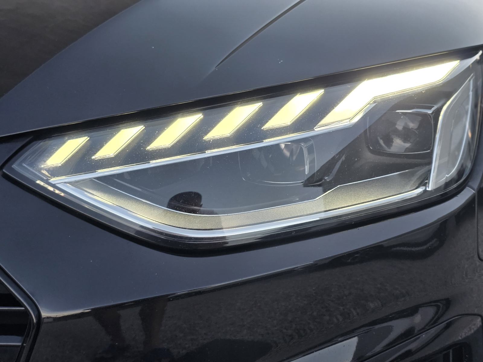 Audi A4 TDI 3x S-line Automatik Servisna knjiga PDV Jamstvo 12 mj, fotografija 9