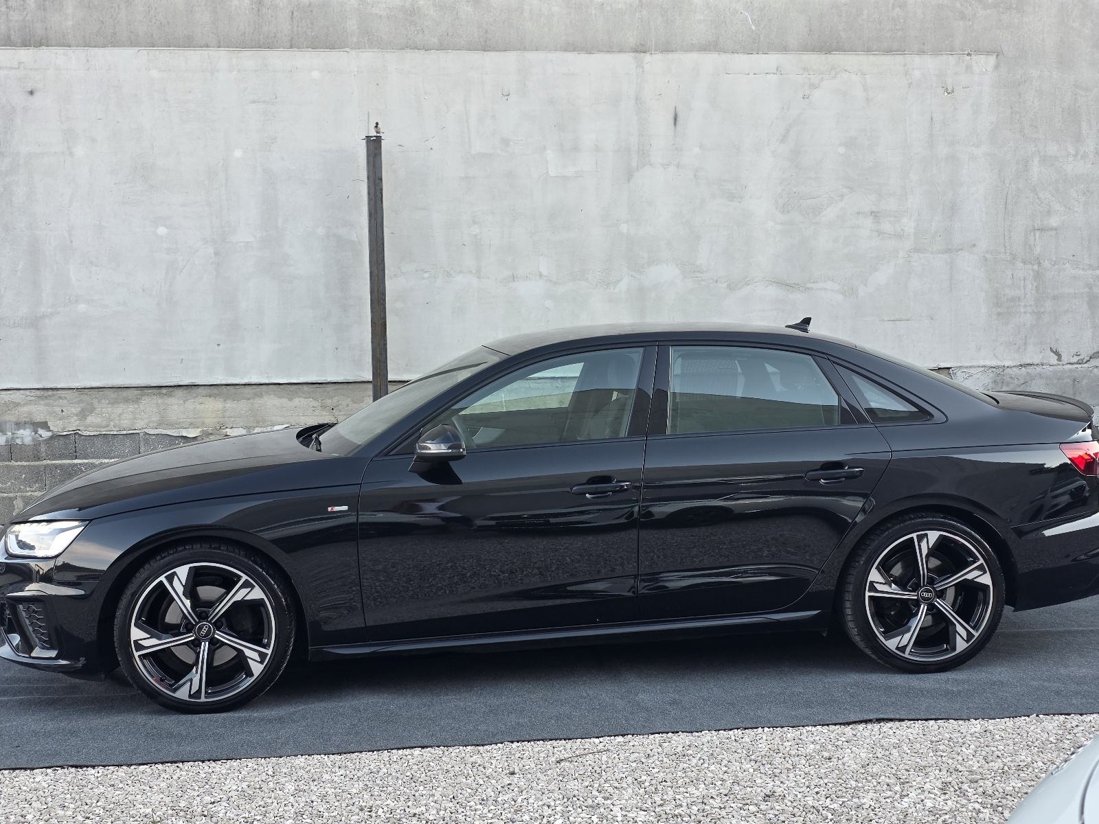 Audi A4 TDI 3x S-line Automatik Servisna knjiga PDV Jamstvo 12 mj, fotografija 8