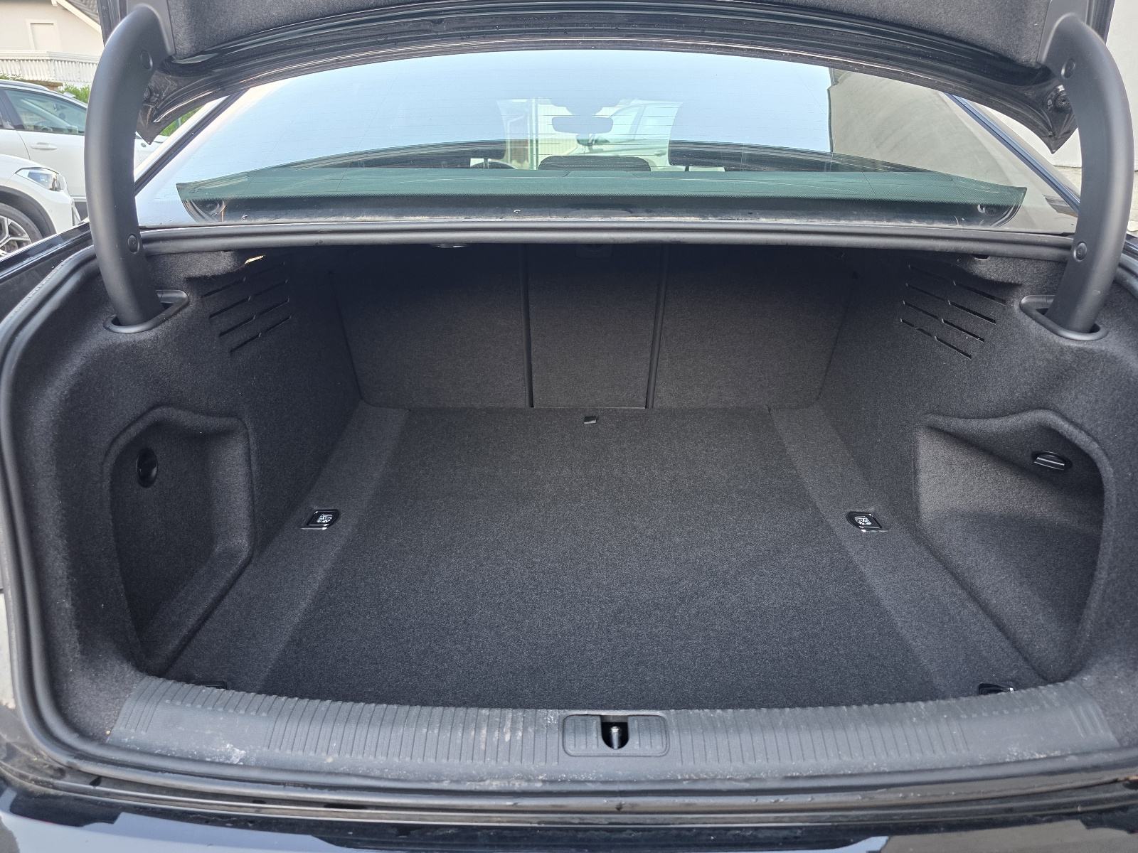 Audi A4 TDI 3x S-line Automatik Servisna knjiga PDV Jamstvo 12 mj, fotografija 18