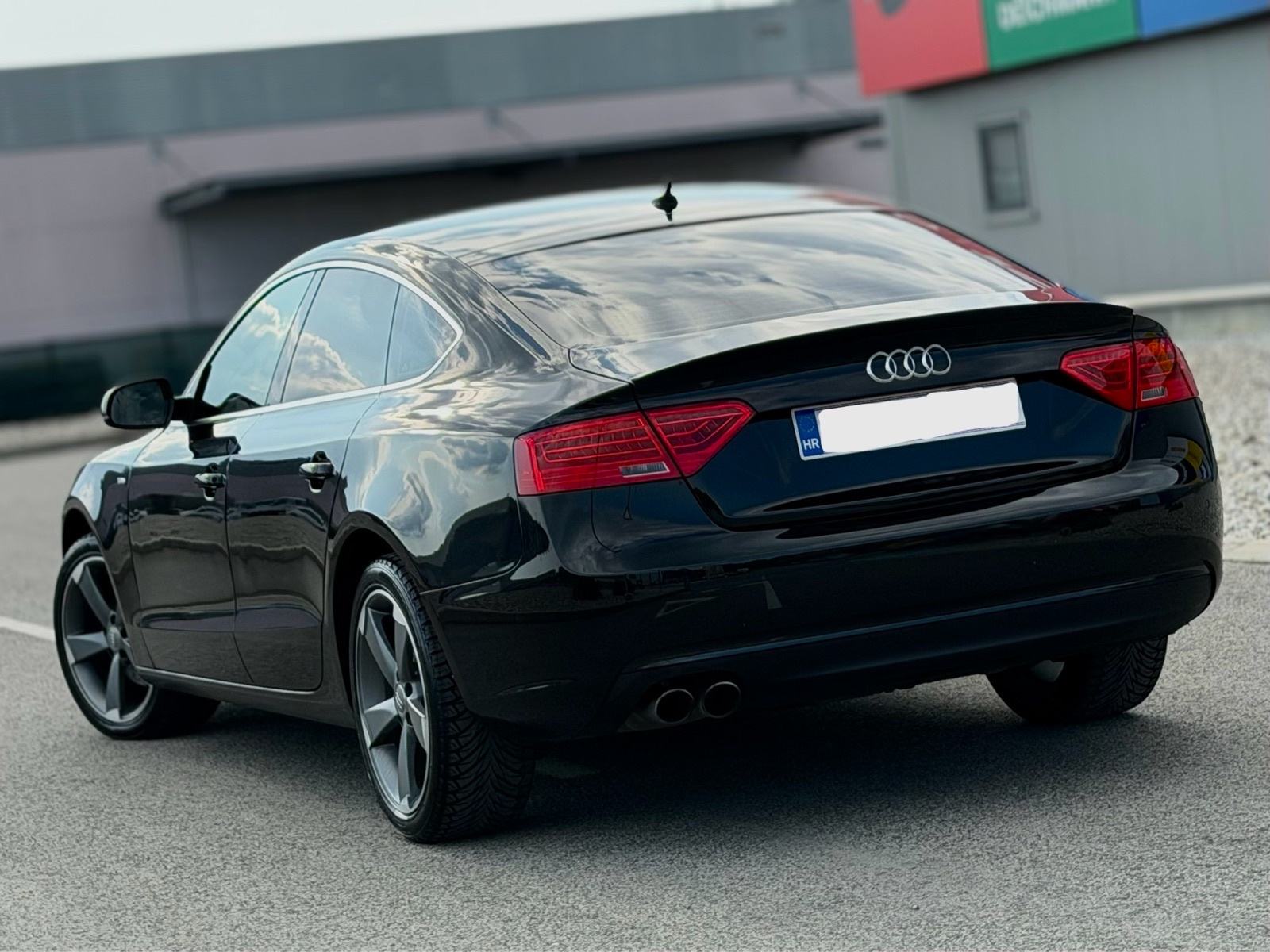 AUDI A5 2.0 TDI-2016G-AUTOMATIK-RS5 OPTIC-ROTOR-XENON-BLACK-NAVI, fotografija 4