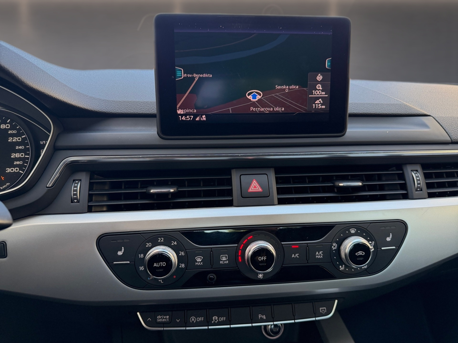 AUDI A5 2,0 TDI SPORTBACK✔️LED✔️ GRIJANJE SJEDALA✔️NAVI✔️OBROČNA OTPL, fotografija 17