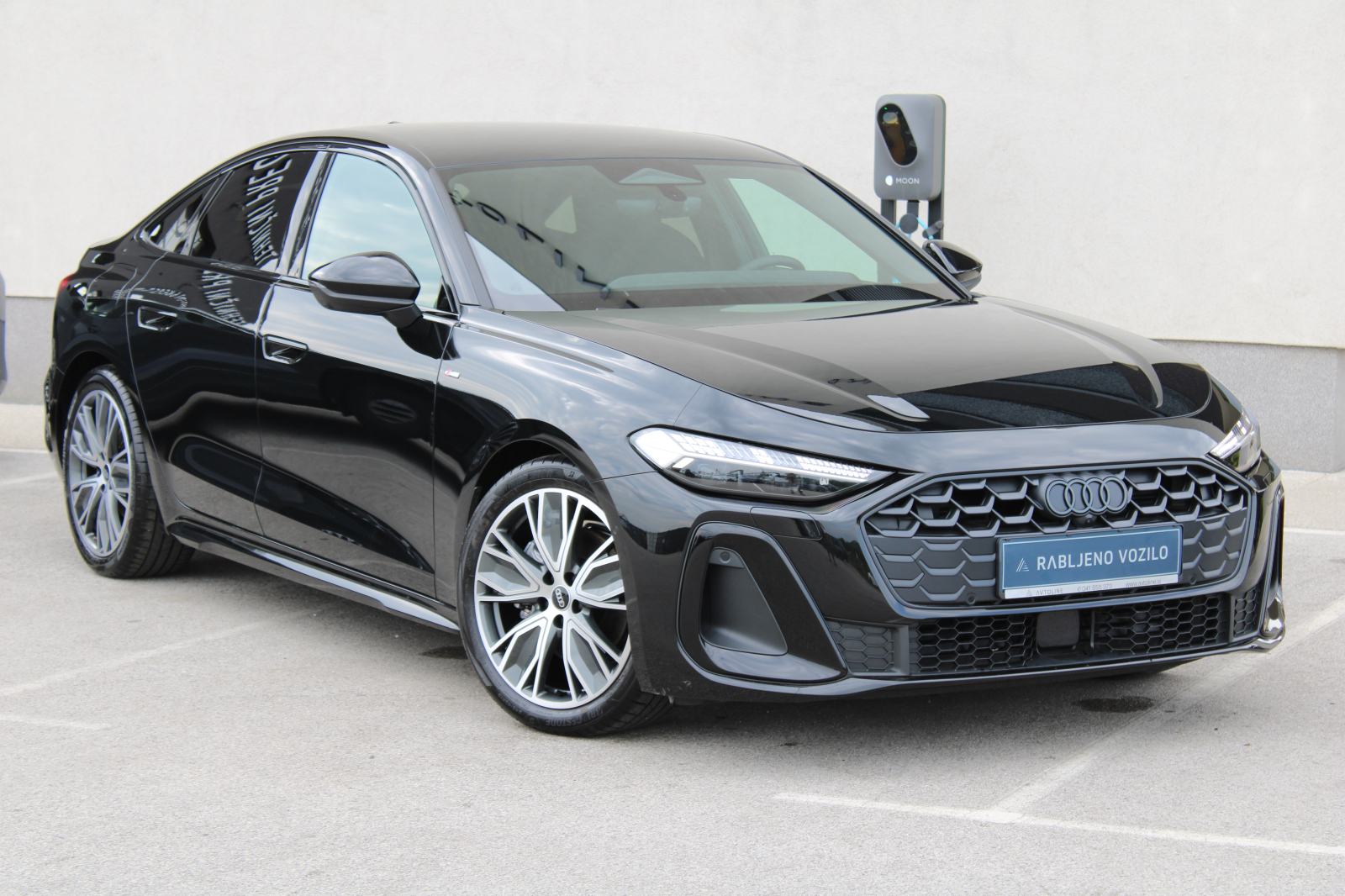 Audi A5 2.0 TFSI S tronic S-LINE PLUS MATRIX AMBI MMI 360 KAM, fotografija 3