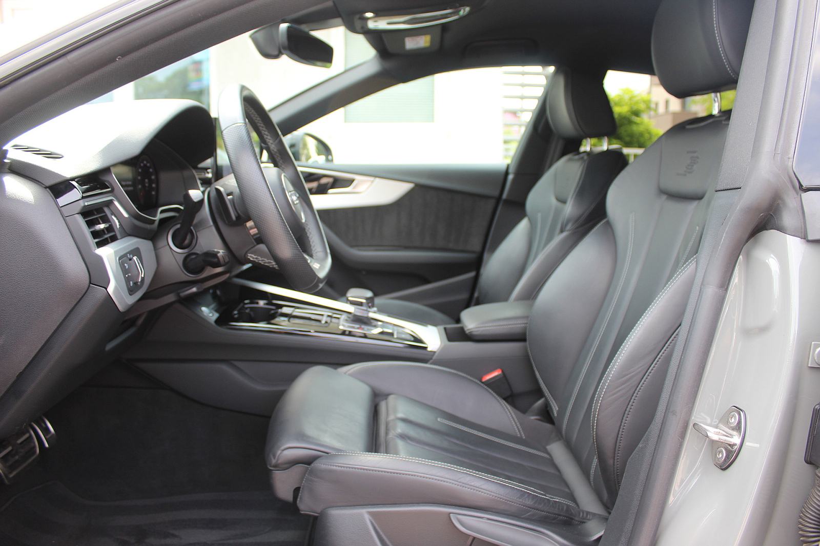 Audi A5 35 TDI AUTOMATIK, 3x S-LINE, LED, KOŽA, NAVI, ALU 19,GARANCIJA, fotografija 8