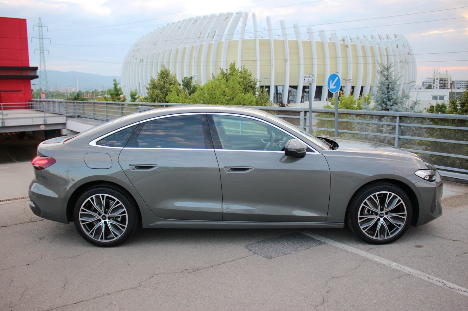 Audi A5 35 TFSi•Novi model•Virtual Cockpit•Grijanje sjedala•Kamera•PDV, fotografija 8