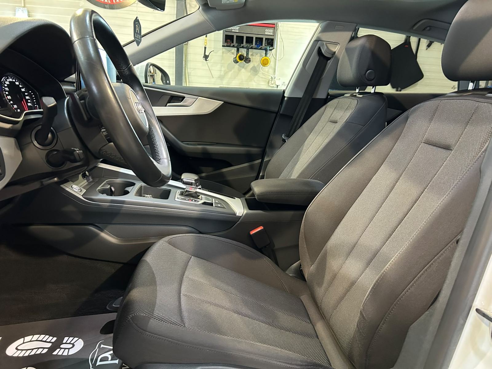 Audi A5 35 TDI S-TRONIC PANORAMA LED KAMERA PDC U PDV-U JAMSTVO 12MJ., fotografija 18