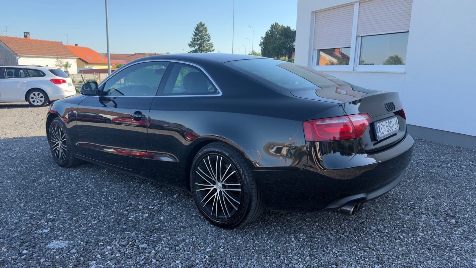 Audi A5 Coupe 1,8 S-line, fotografija 4