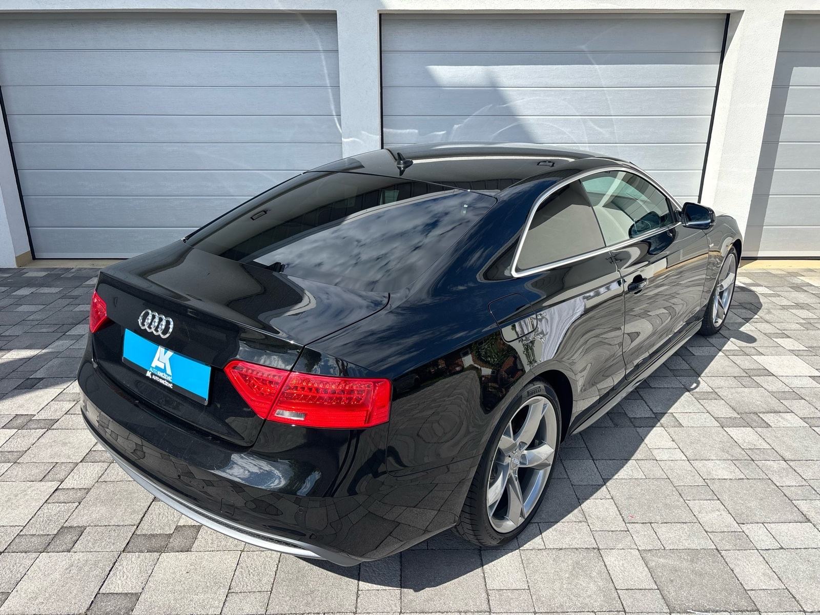 Audi A5 Coupe 2,0 TDI •S-Line• 1.Vlasnik• KAO NOVO•, fotografija 8