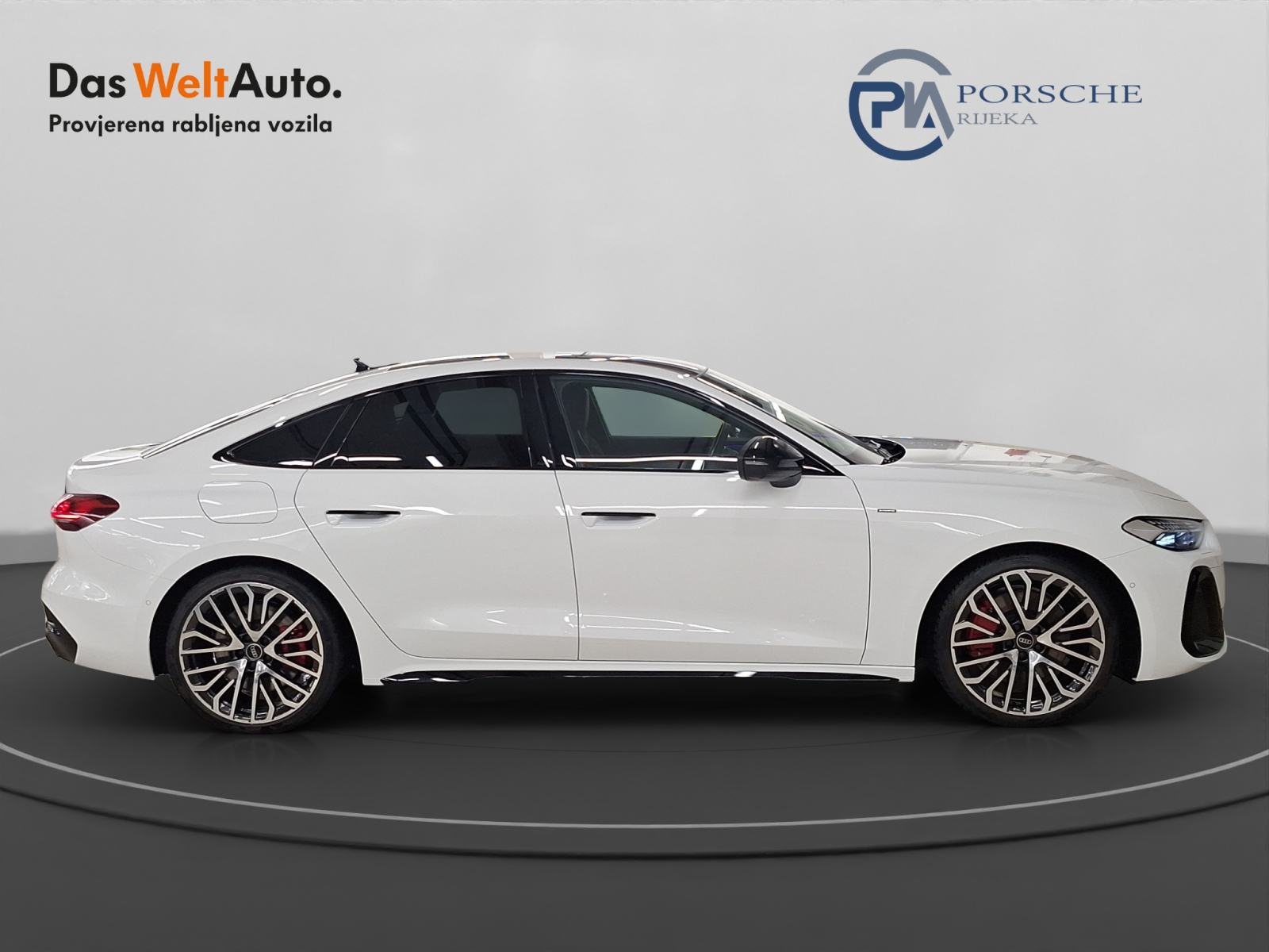 Audi A5 Limousine e-hybrid quattro 270 KW * DEMO VOZILO *, fotografija 4