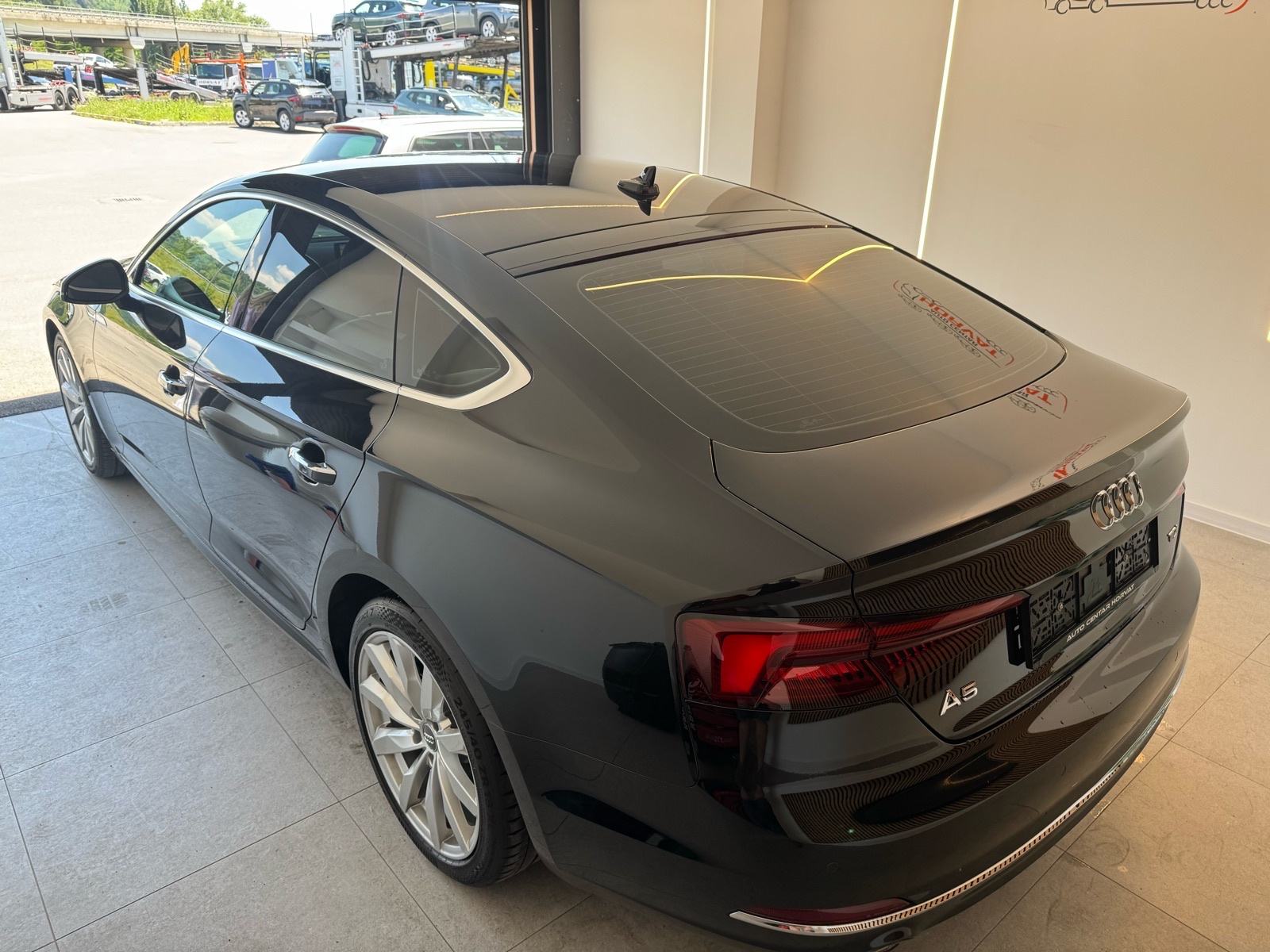 Audi A5 Sportback 2,0 TDI 150KS, Navi, Automatik, Xenon + Led, Koža, fotografija 5