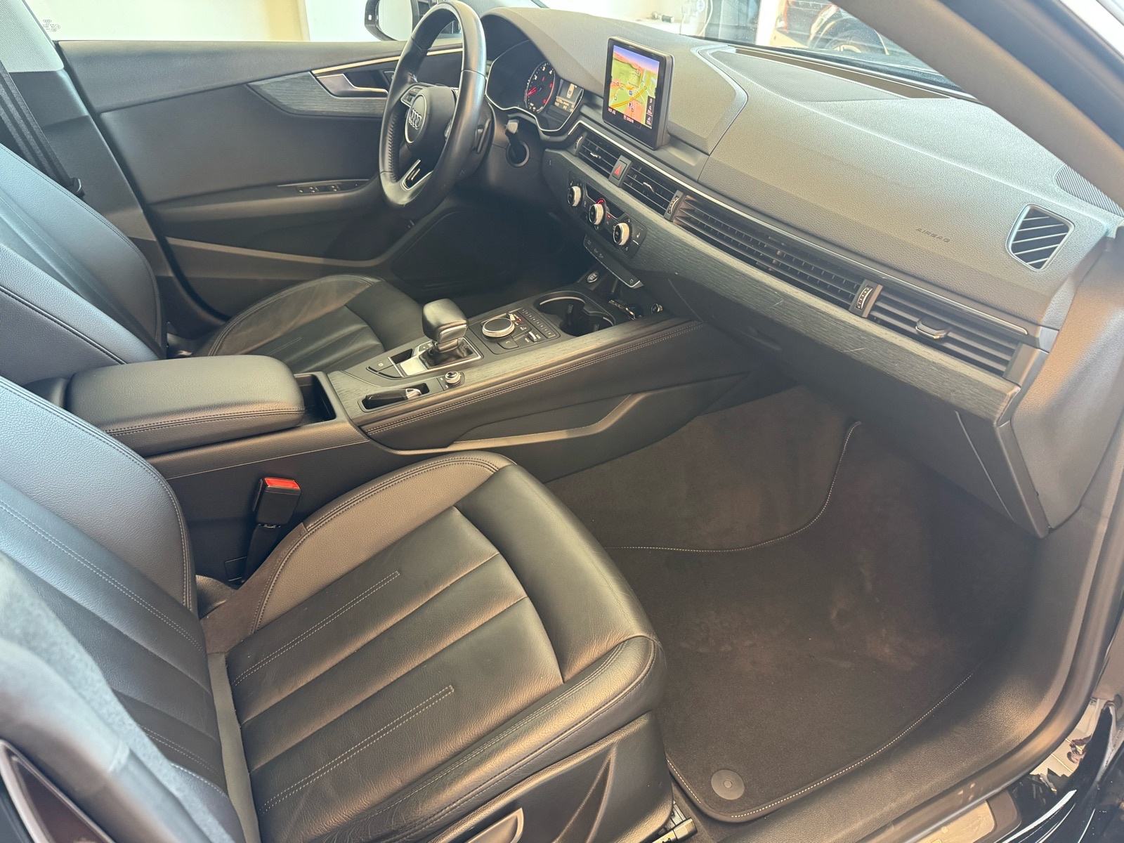 Audi A5 Sportback 2,0 TDI 150KS, Navi, Automatik, Xenon + Led, Koža, fotografija 12