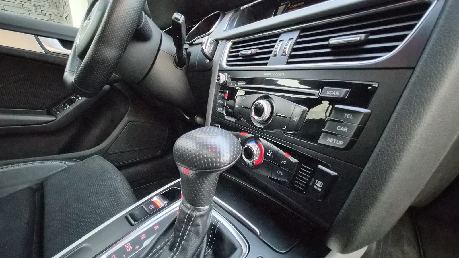 Audi A5 Sportback 2,0 TDI automatik S-line - 1.VLASNIK - NIJE UVOZ -, fotografija 14