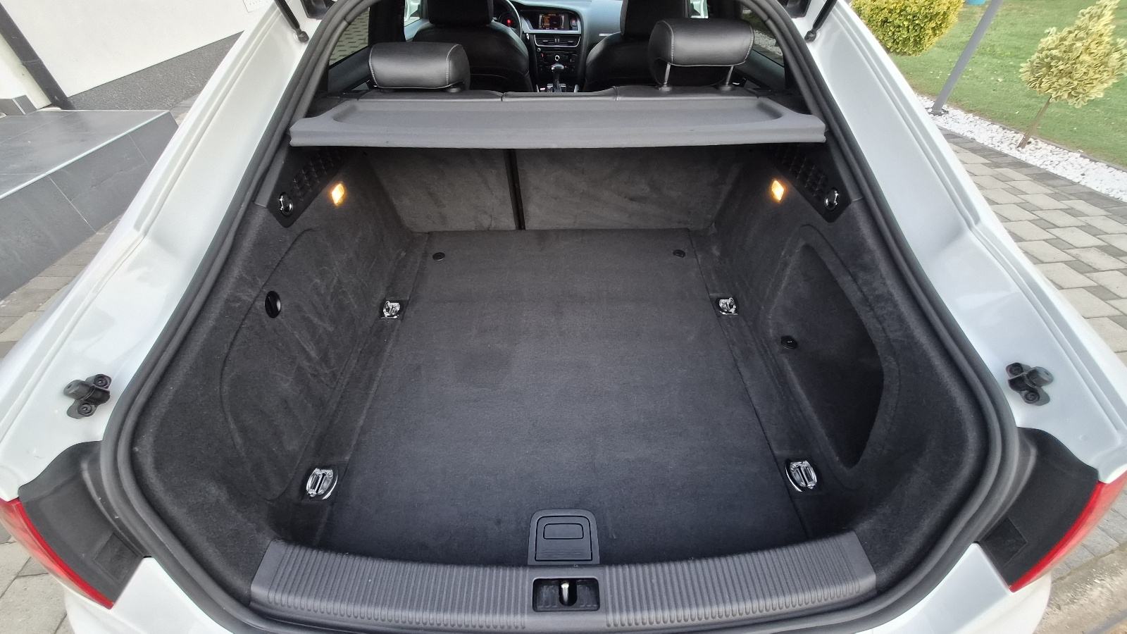 Audi A5 Sportback 2,0 TDI automatik S-line - 1.VLASNIK - NIJE UVOZ -, fotografija 18