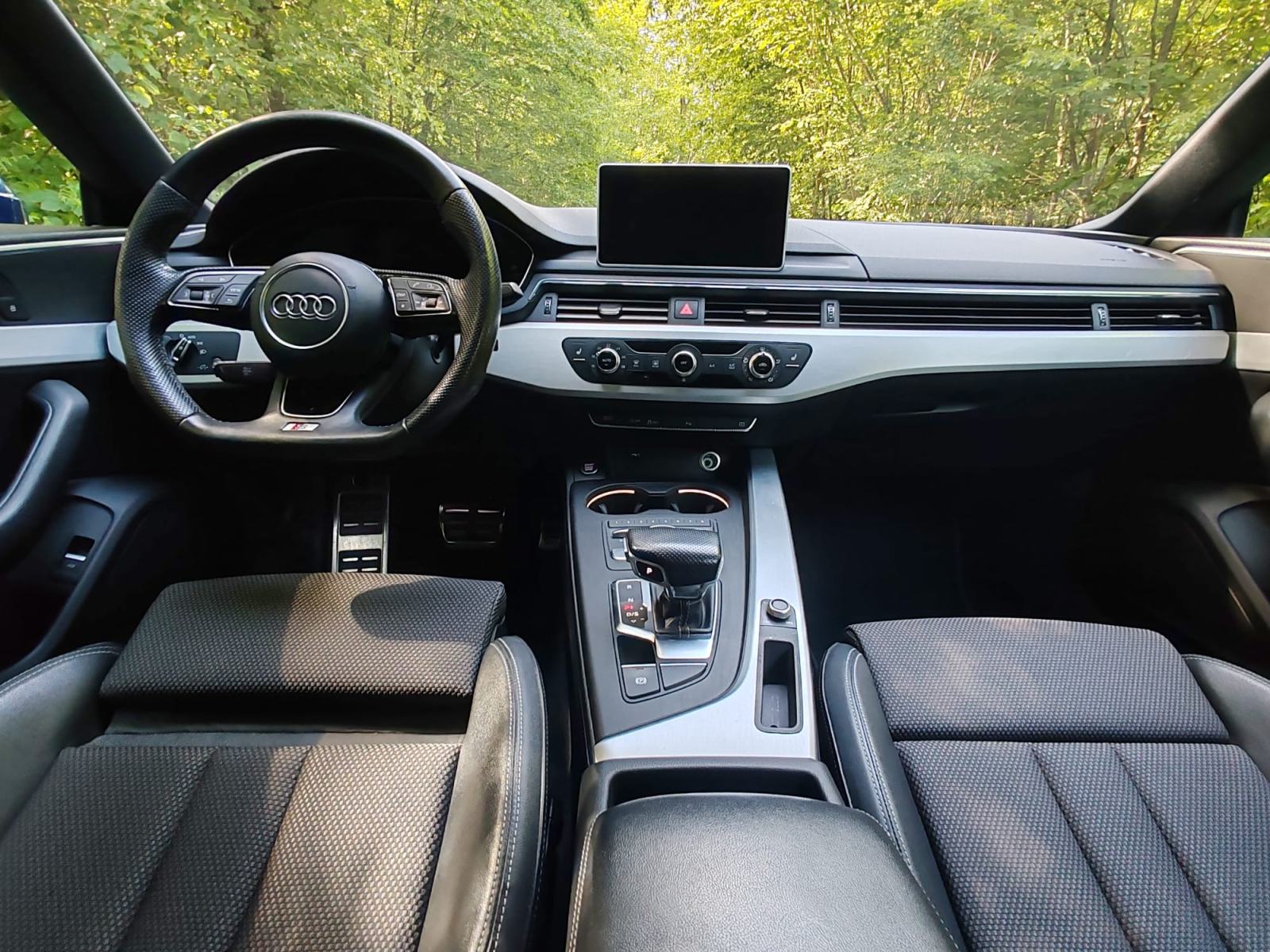Audi A5 Sportback 3xS-line, 2.0 TDI, 2017., registriran do 04/2027, fotografija 17