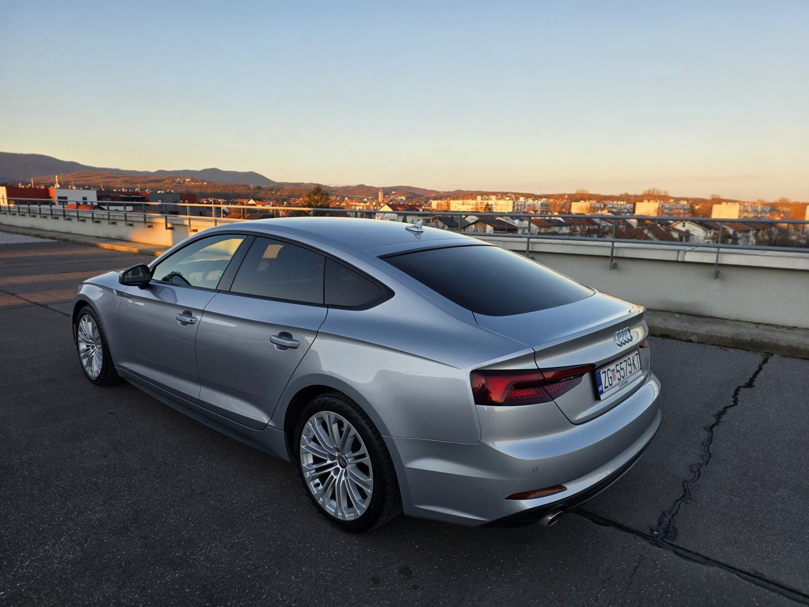 Audi A5 Sportback 2,0 TDI, S-Line,koža, 2019g, fotografija 8
