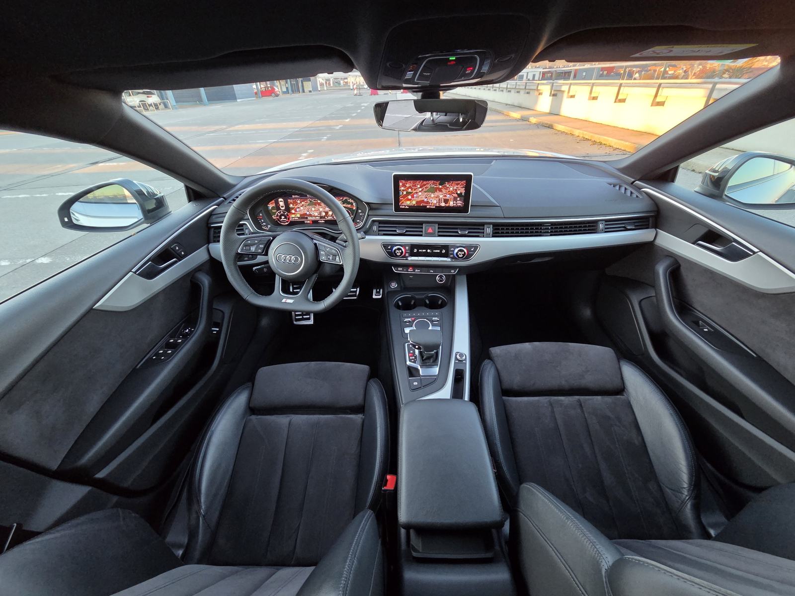 Audi A5 Sportback 2,0 TDI, S-Line,koža, 2019g, fotografija 14