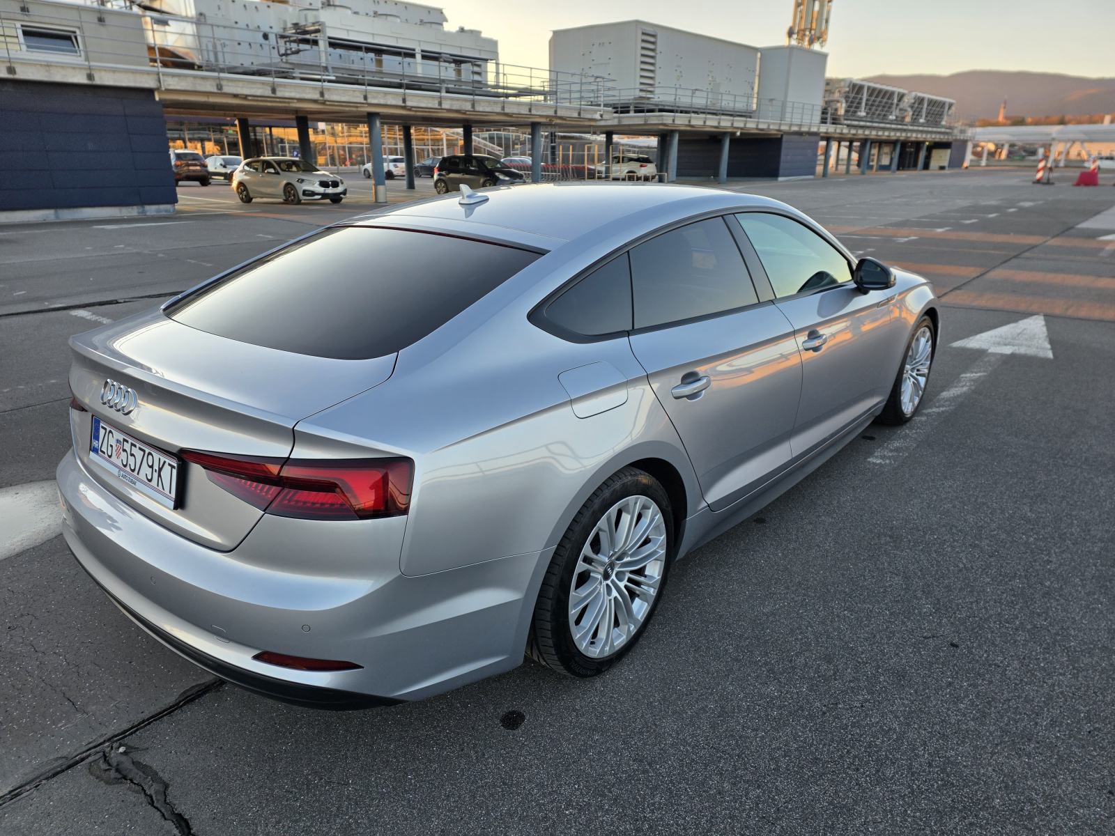 Audi A5 Sportback 2,0 TDI, S-Line,koža, 2019g, fotografija 9