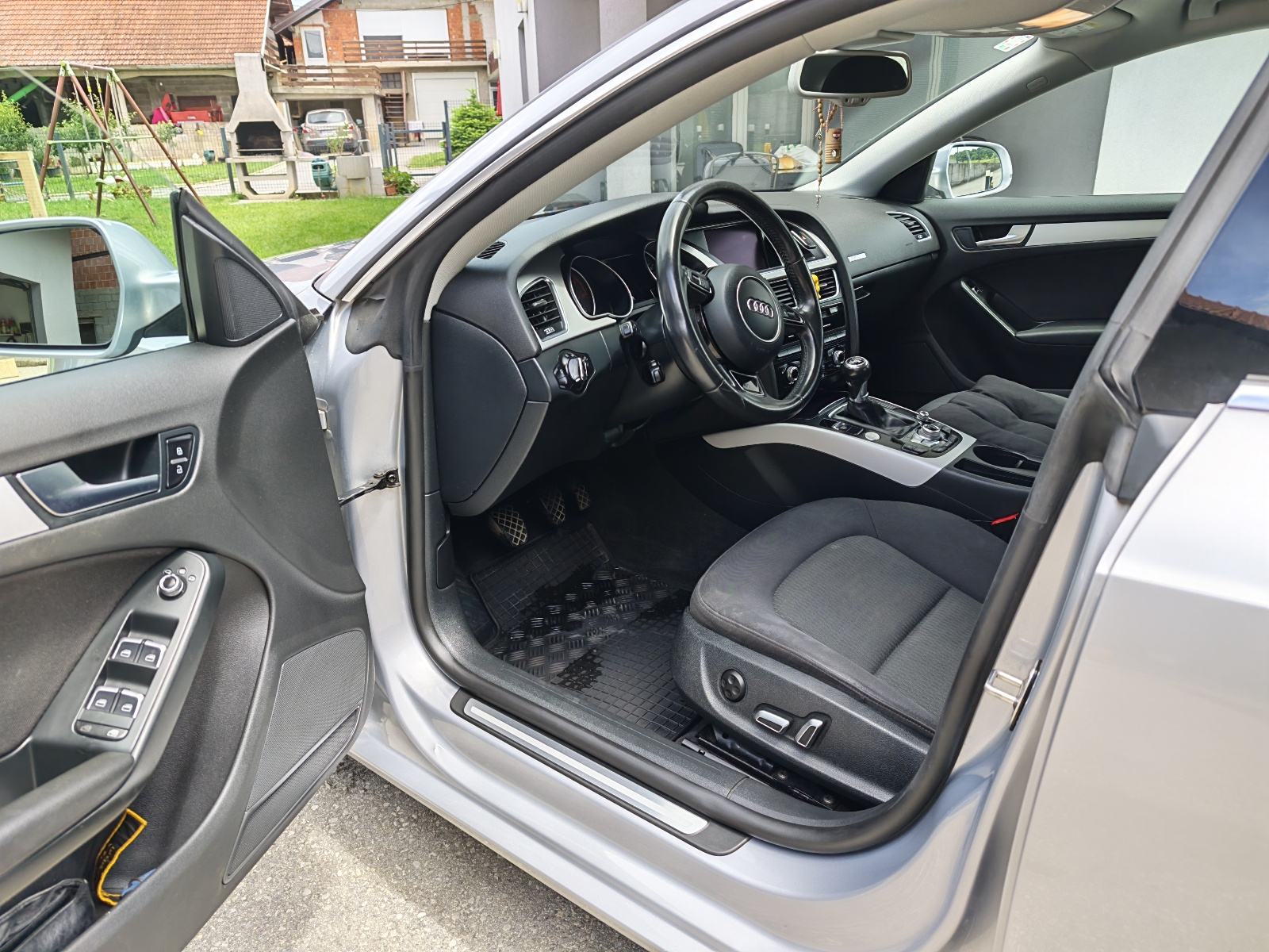 Audi A5 Sportback 2,0 TDI, fotografija 11