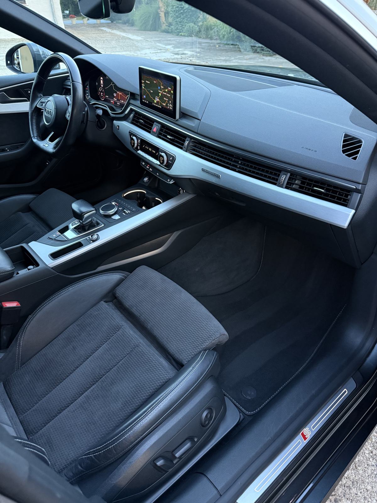 AUDI A5 SPORTBACK 2.0TDI 140KW QUATTRO •3x S LINE, MATRIX, VIRTUAL…, fotografija 10