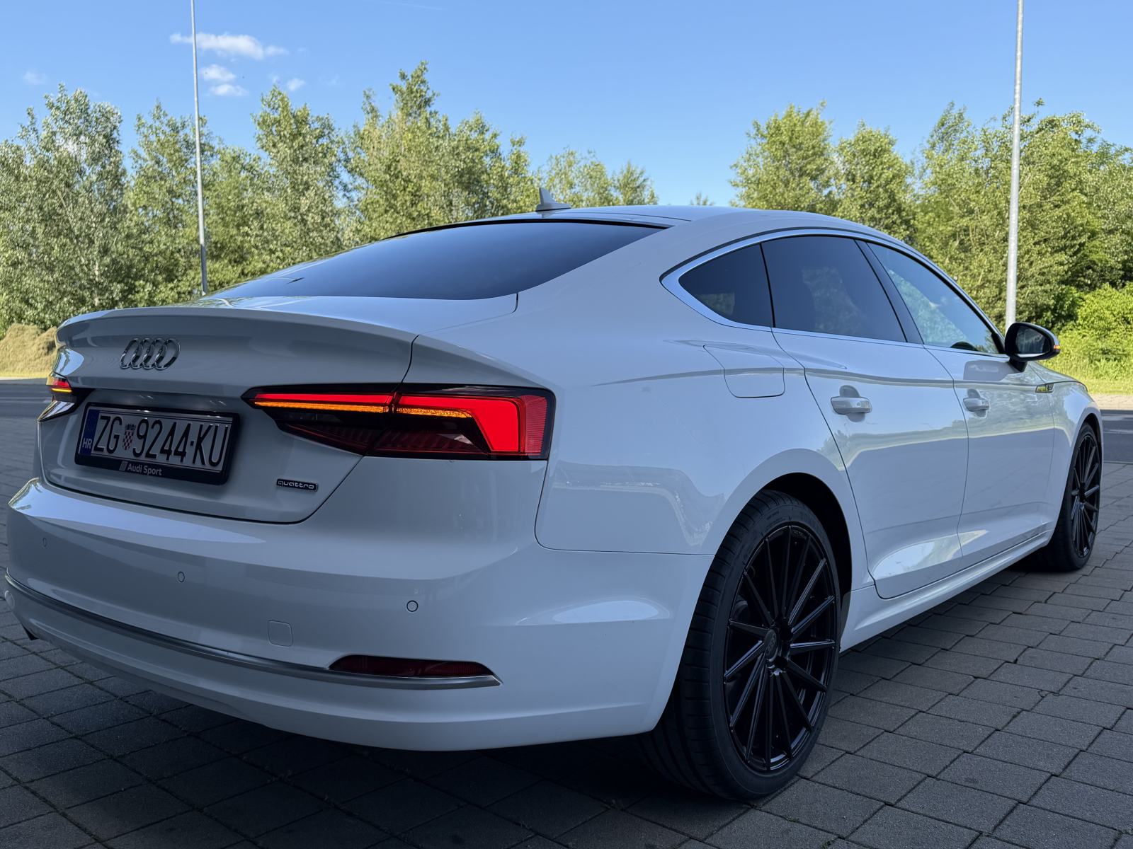 Audi A5 Sportback 2.0 TDI QUATTRO S-LINE S TRONIC HEAD UP NAVI LED, fotografija 5