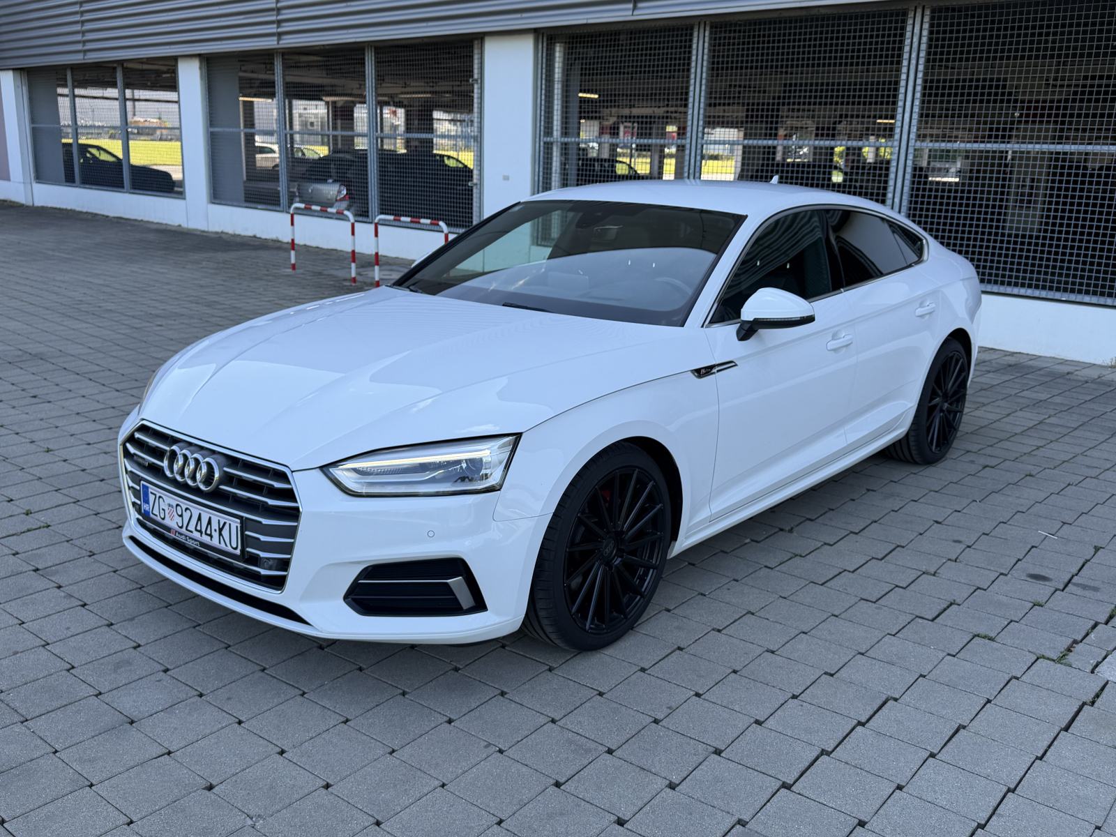 Audi A5 Sportback 2.0 TDI QUATTRO S-LINE S TRONIC HEAD UP NAVI LED, fotografija 2