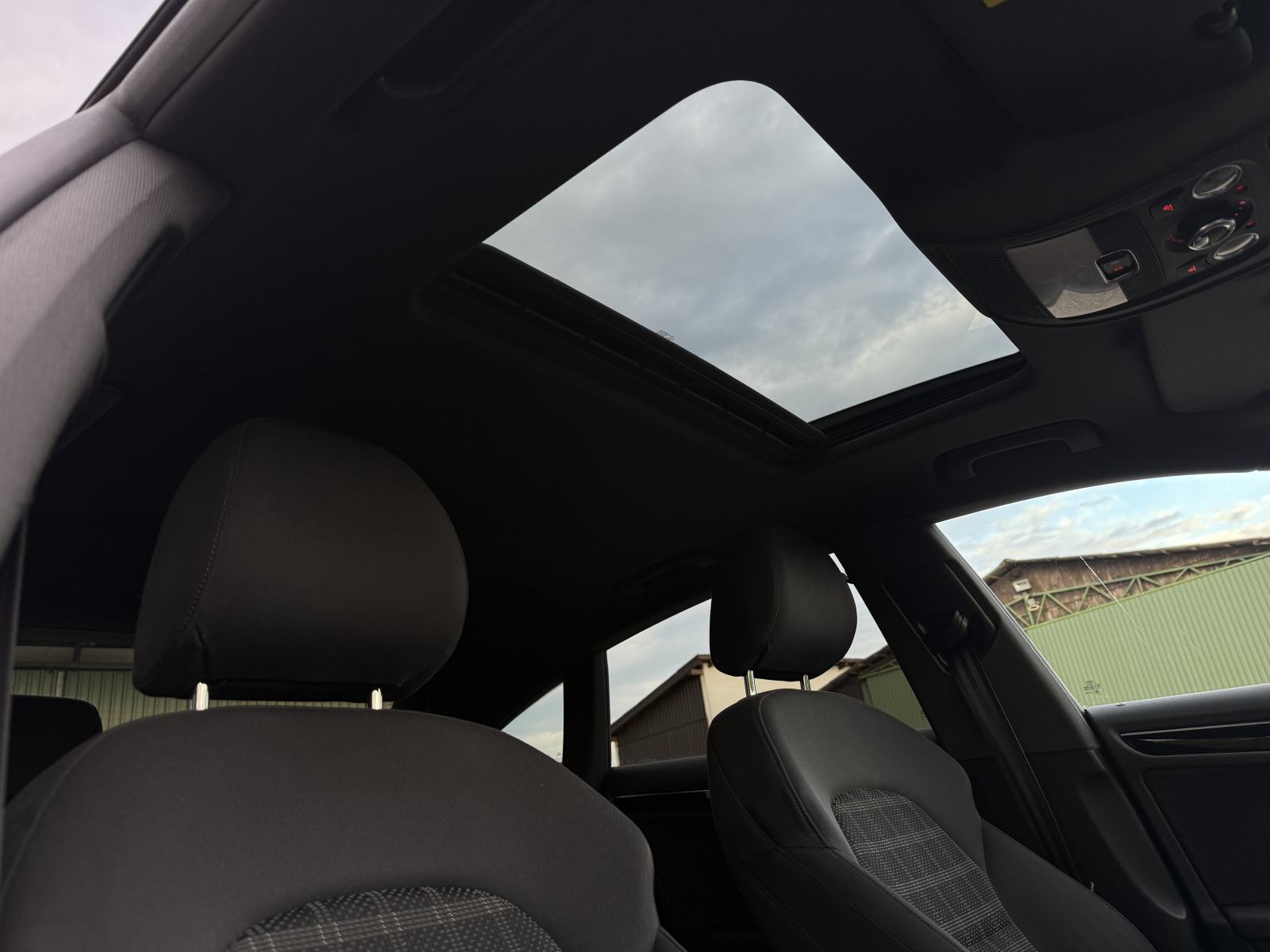 AUDI A5 SPORTBACK 2.0TDI 140KW •3x S LINE,ŠIBER, KEYLESS, BLACK PAKET, fotografija 10