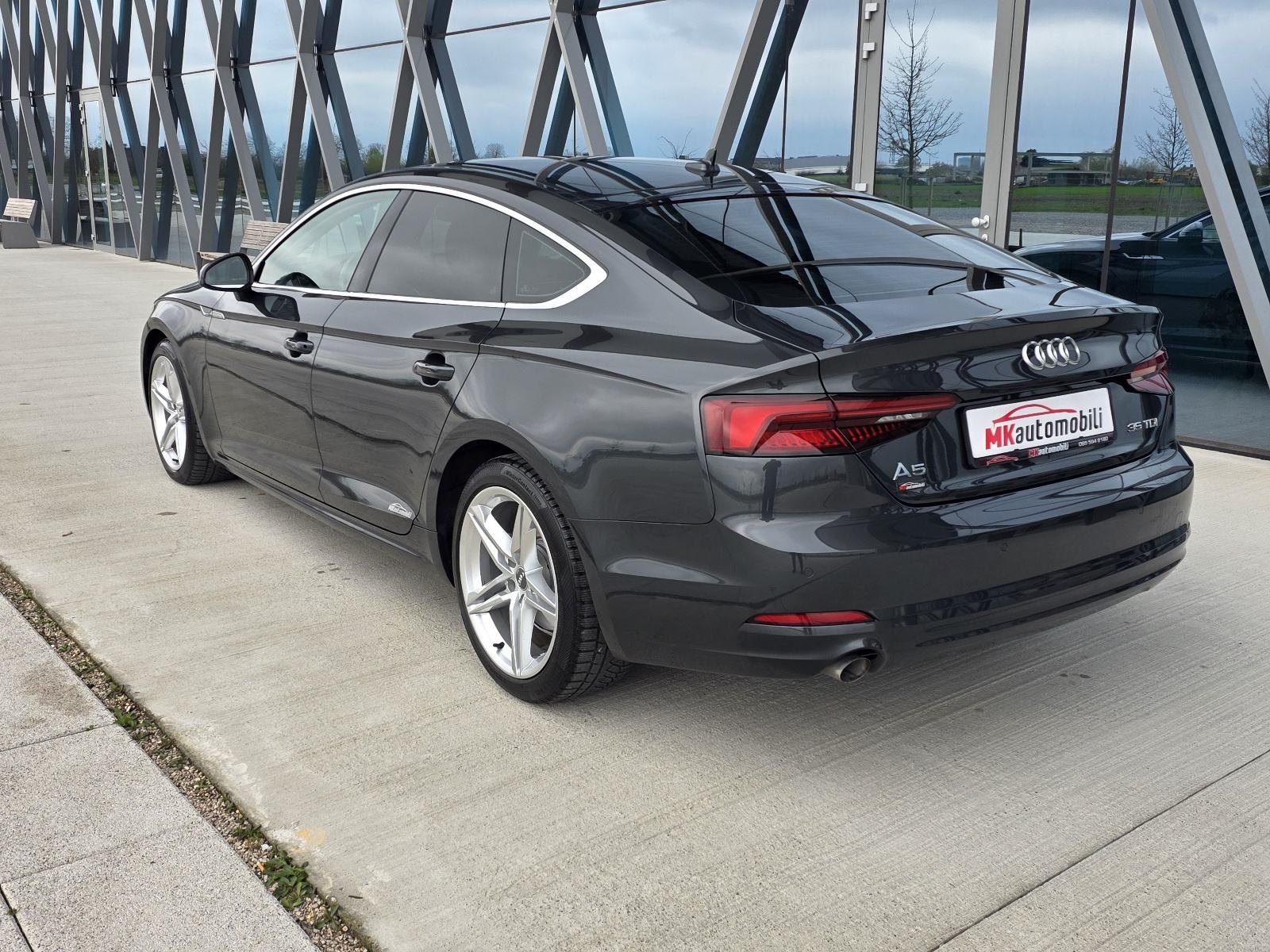 Audi A5 Sportback 35 TDI ALU,NAVI,TOP STANJE,123 T.K.M, fotografija 4