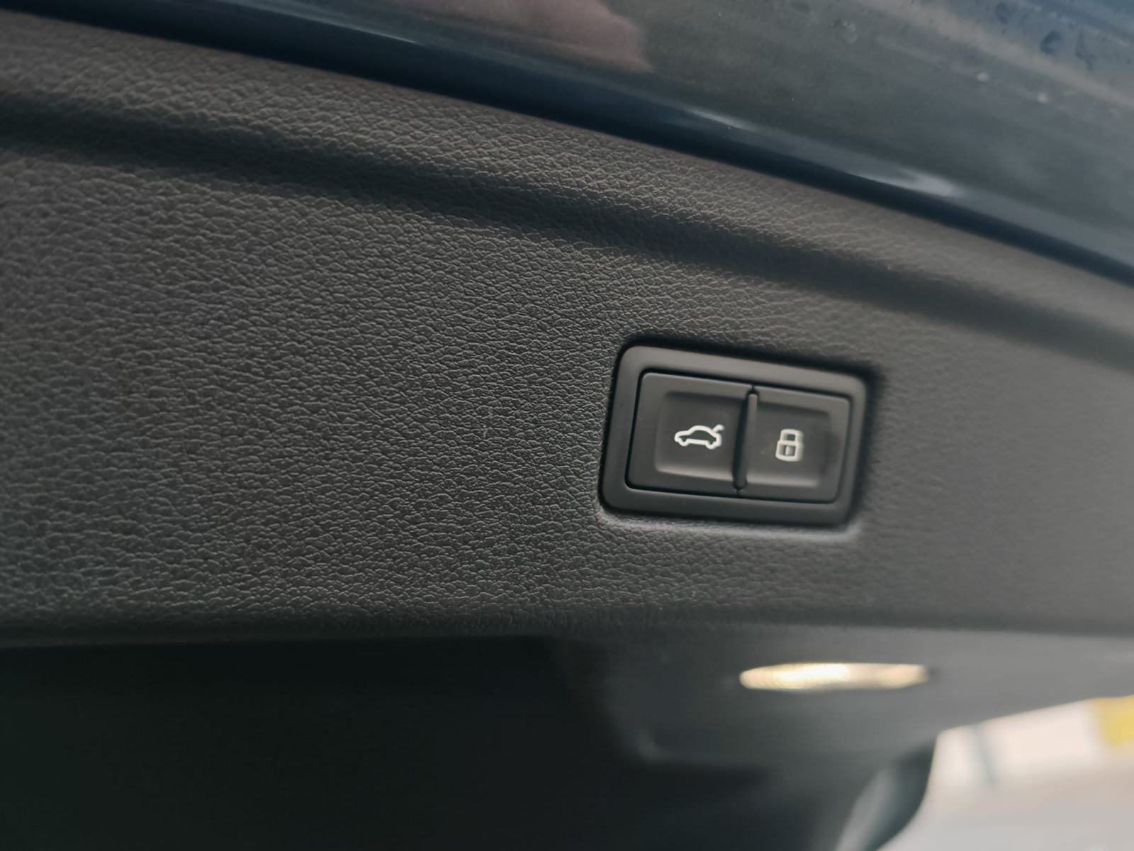 Audi A5 Sportback 35 TDI S line, PANORAMA,KOŽA,AUTOMATIK, fotografija 14
