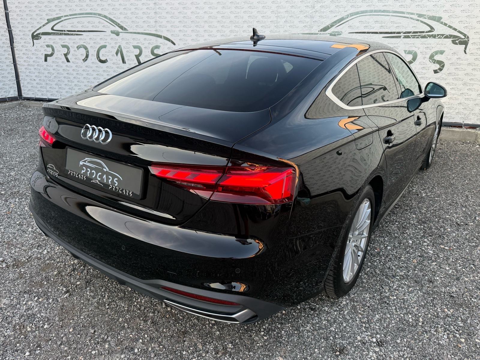 Audi A5 Sportback 40 TFSI S-tronic | KAMERA | ALU 18 | VELIKA NAVI, fotografija 6