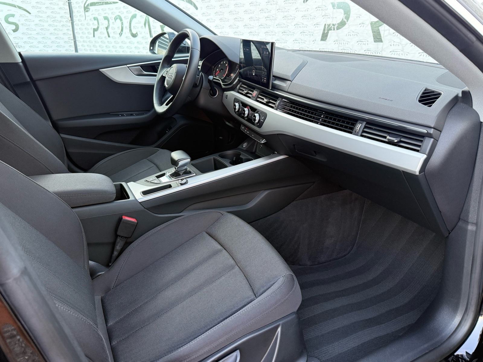 Audi A5 Sportback 40 TFSI S-tronic | KAMERA | ALU 18 | VELIKA NAVI, fotografija 14