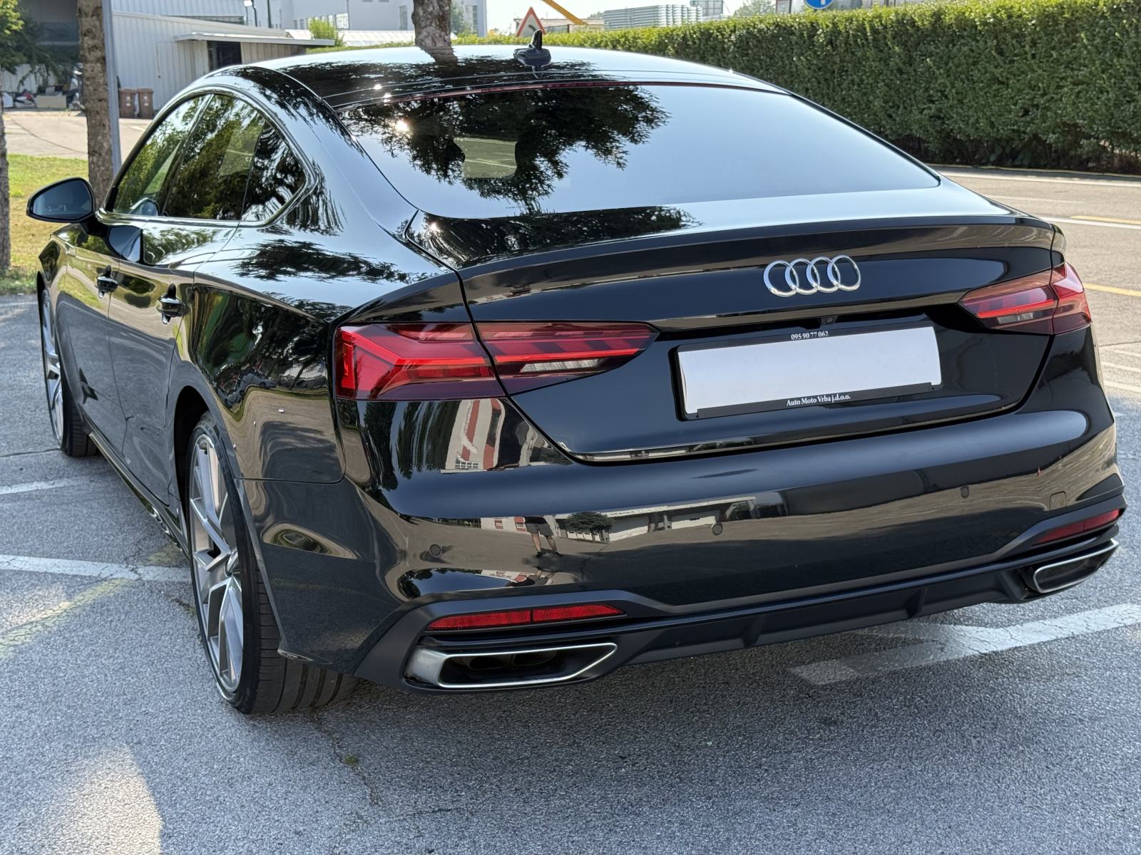 Audi A5 Sportback 40TDI 204ks S-tronic LED Matrix Black optic 20"alu, fotografija 5