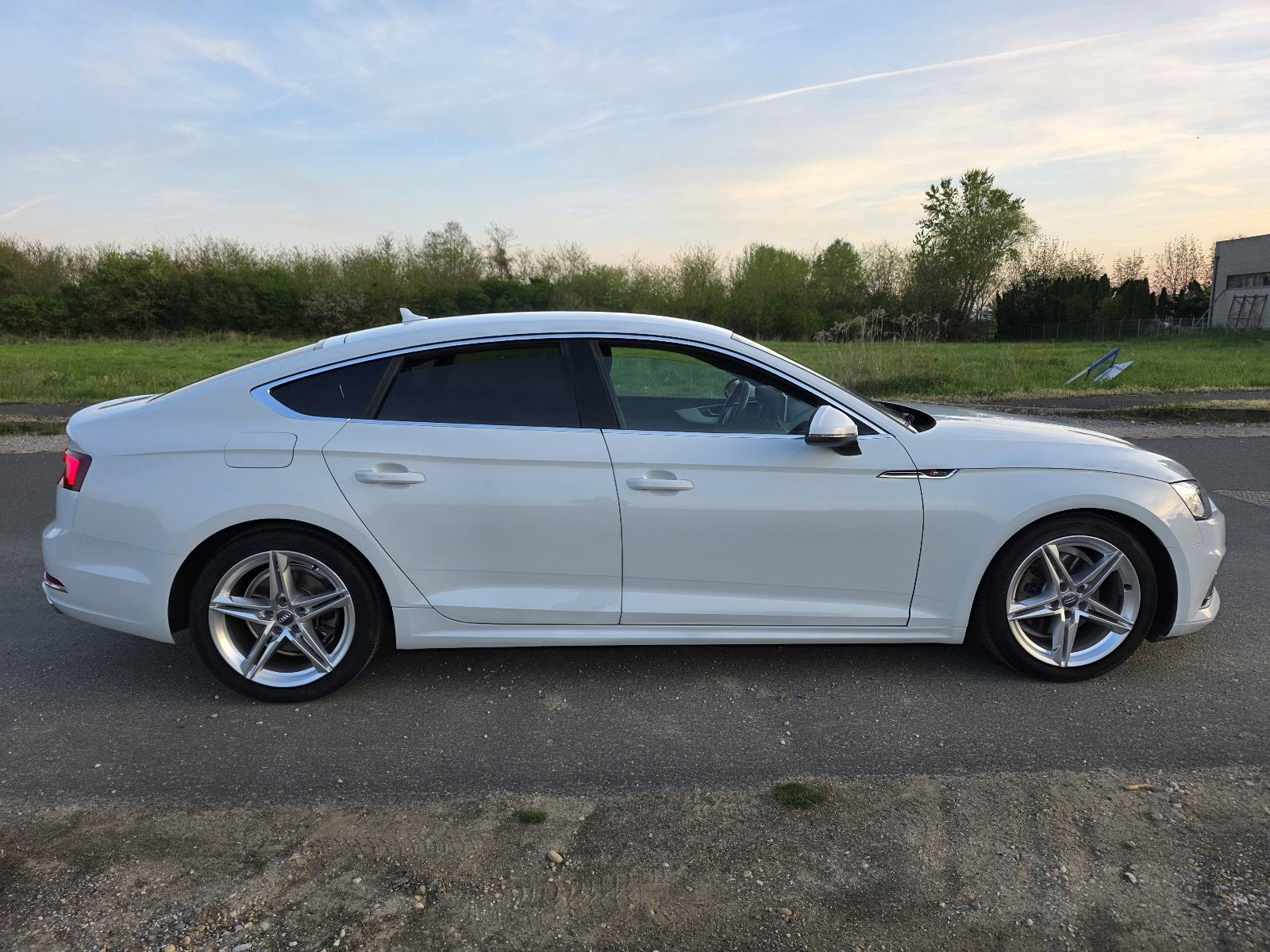 AUDI A5 Sportback 40 TFSI...S-LINE...NEMA PRIJENOSA !, fotografija 9