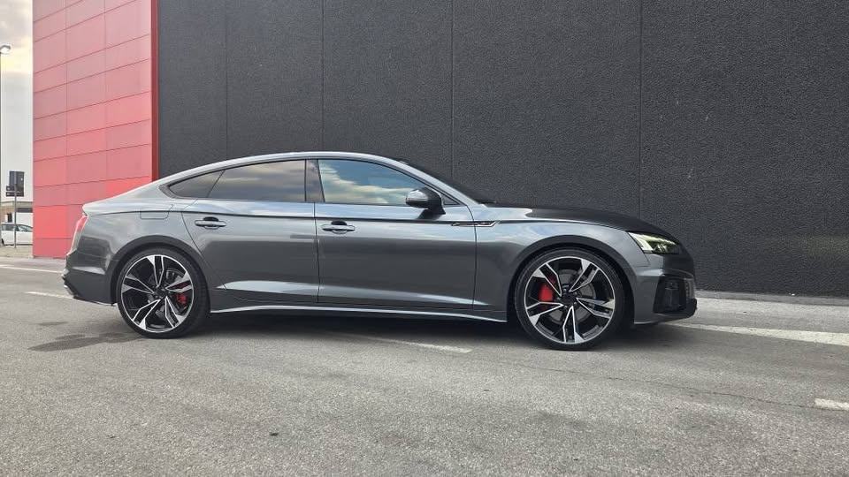 Audi A5 Sportback 40tdi S line Black Edition, fotografija 5