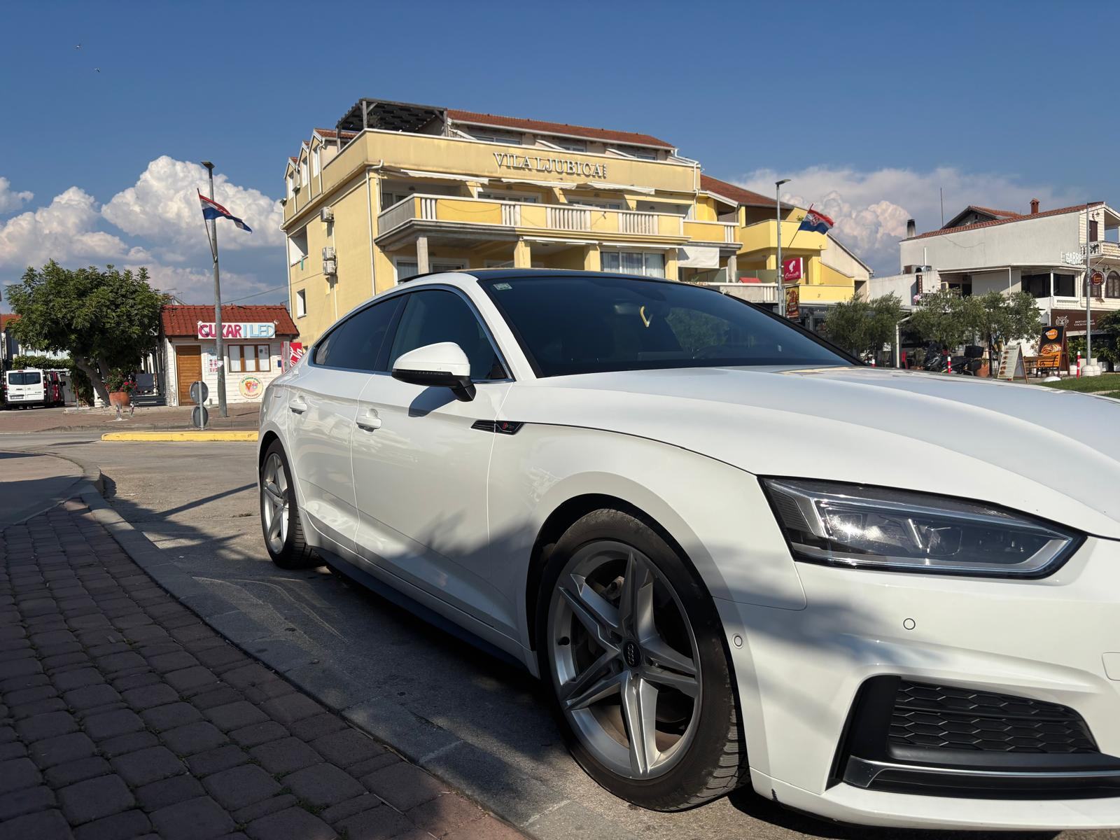 Audi A5 40 Sportback automatik 190KS, fotografija 5