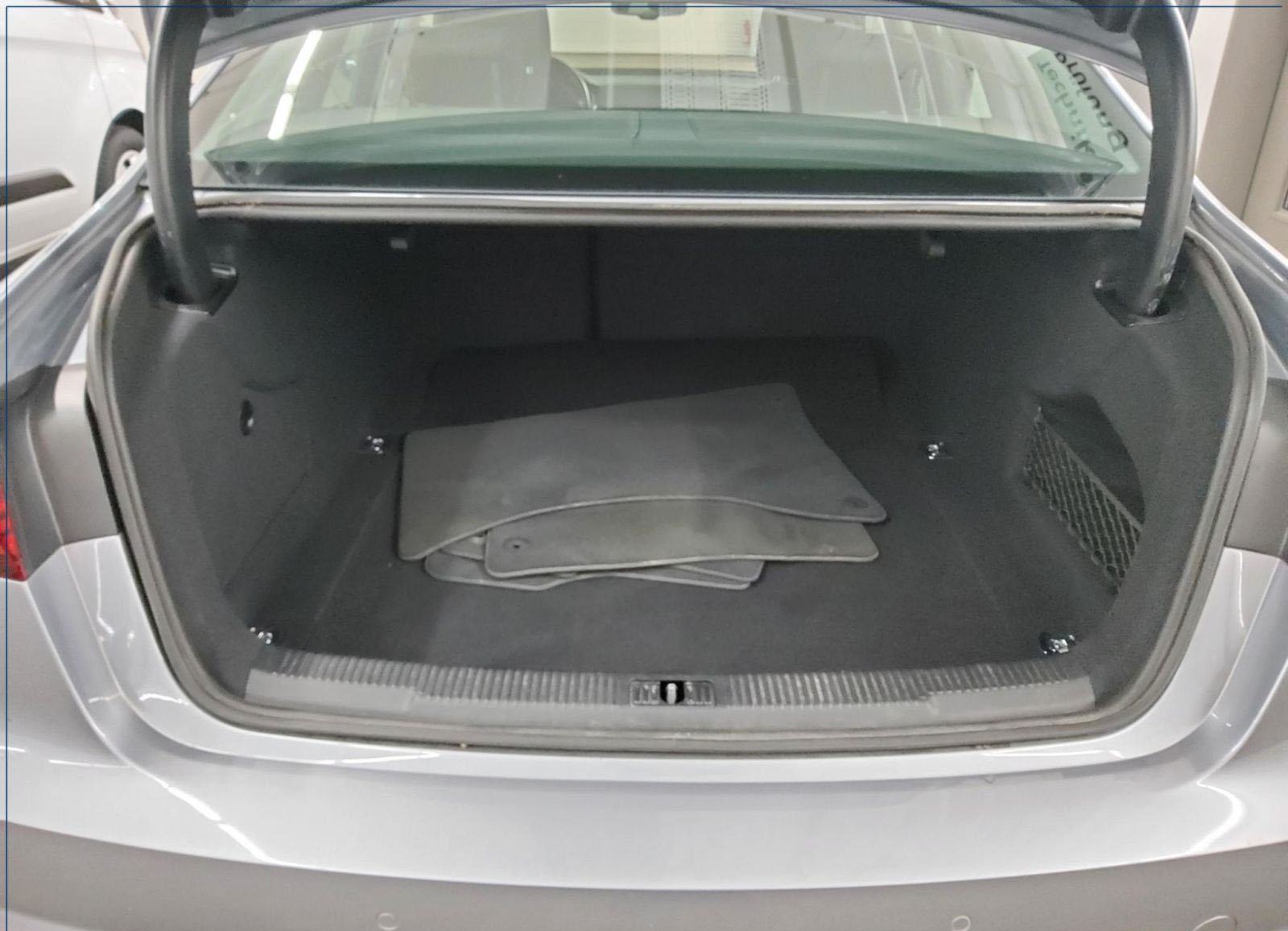 Audi A6 1,8 TFSI Ultra S-tronic LED MMI NAVI Sound System DSP 1.VL., fotografija 12