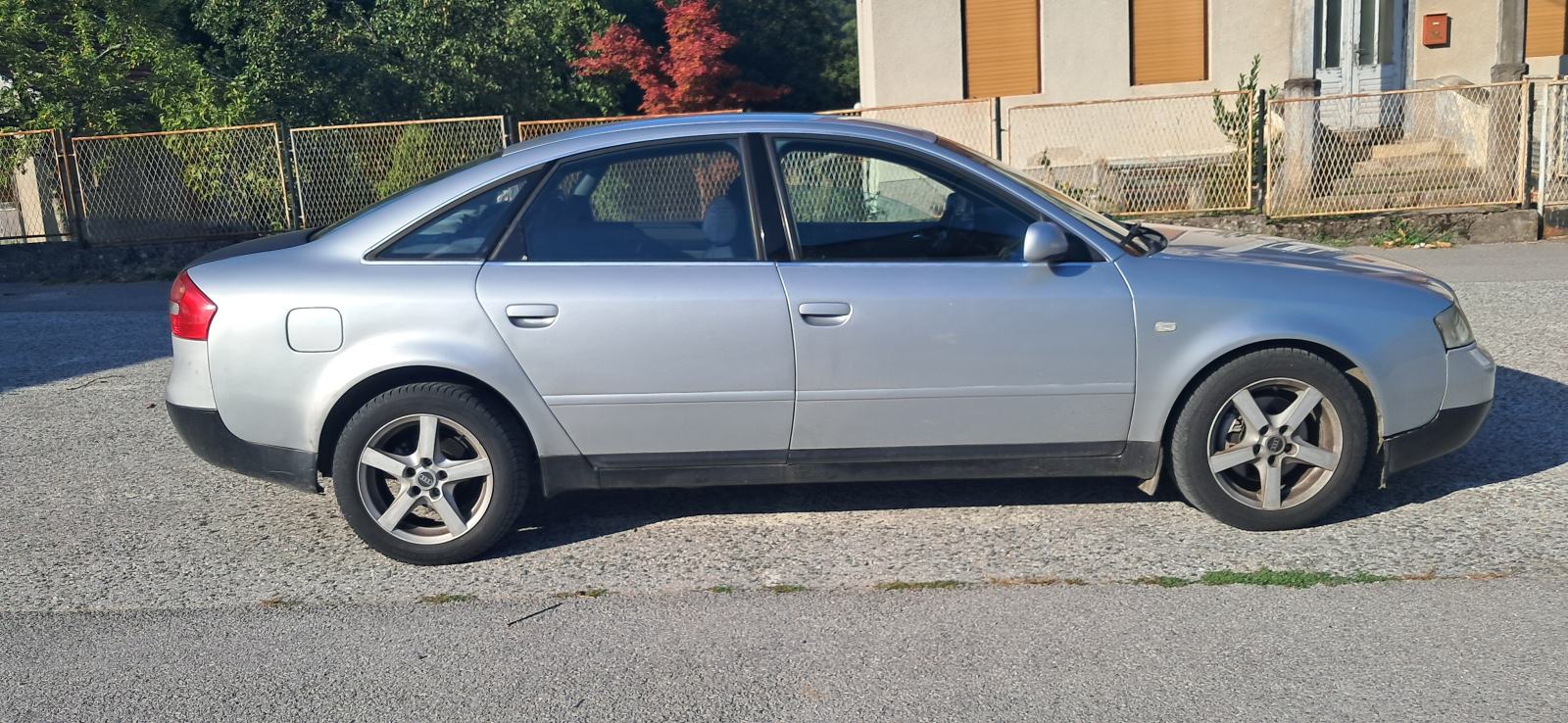 Audi A6 1,9 TDI, fotografija 14
