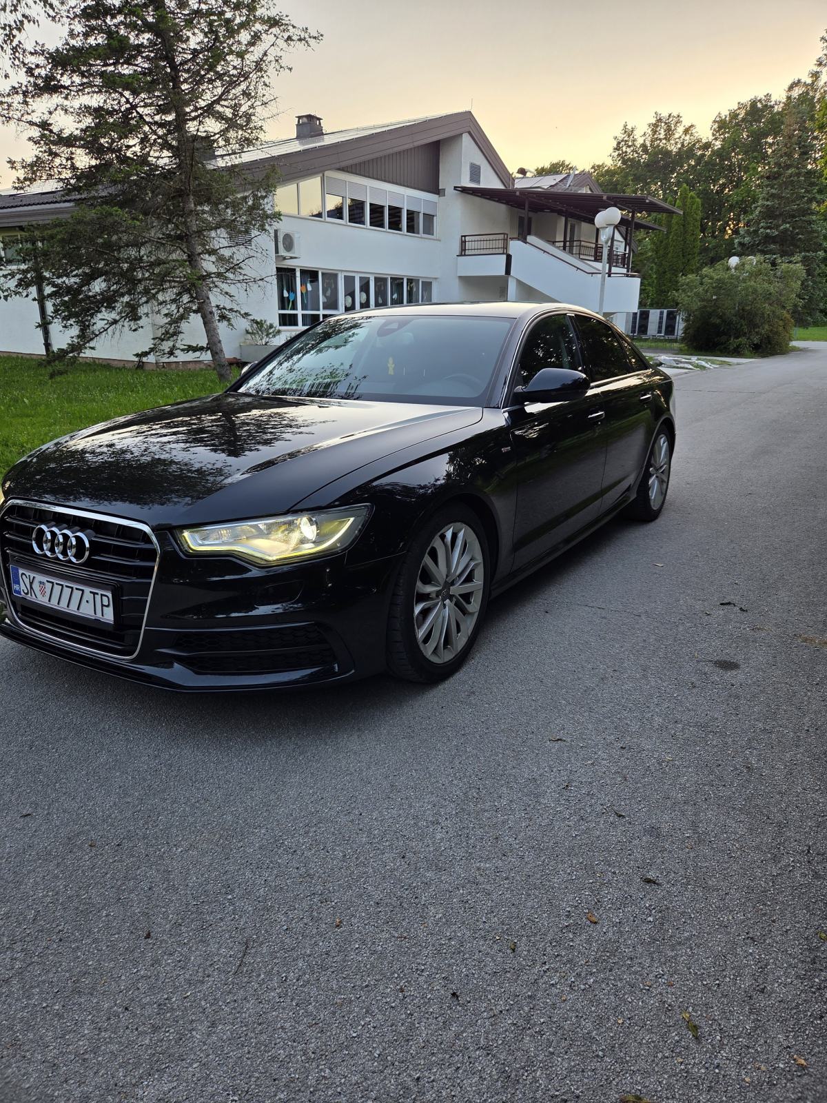 Audi A6 2,0 TDI * 140 kw * S-line * Reg godinu dana, pogled izvana - slika 2